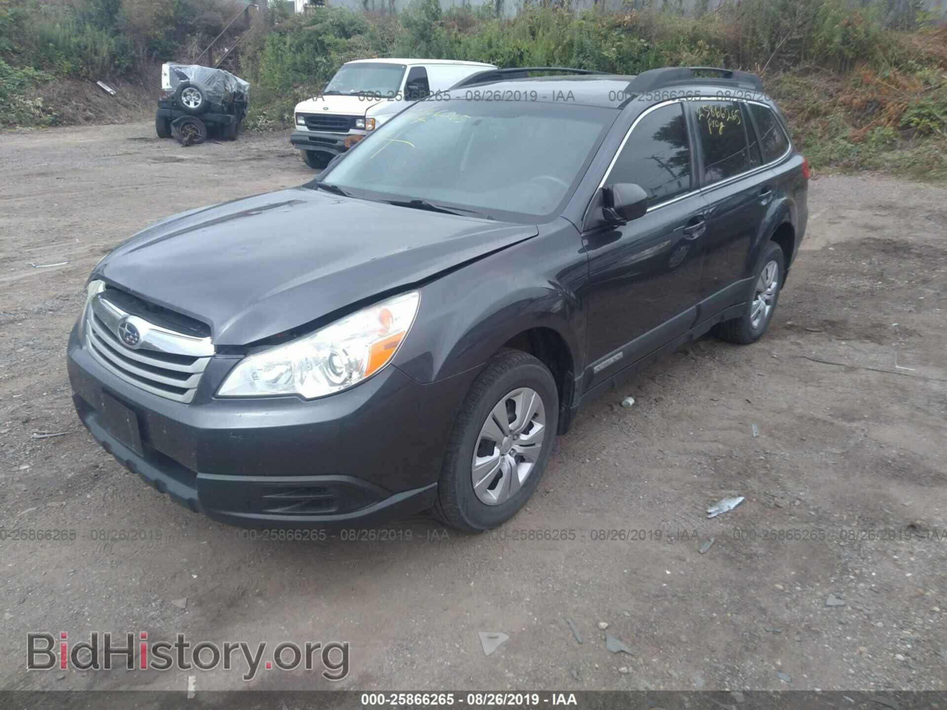 2011 SUBARU OUTBACK - VIN: 4S4BRCAC5B3324230 - Фото 2