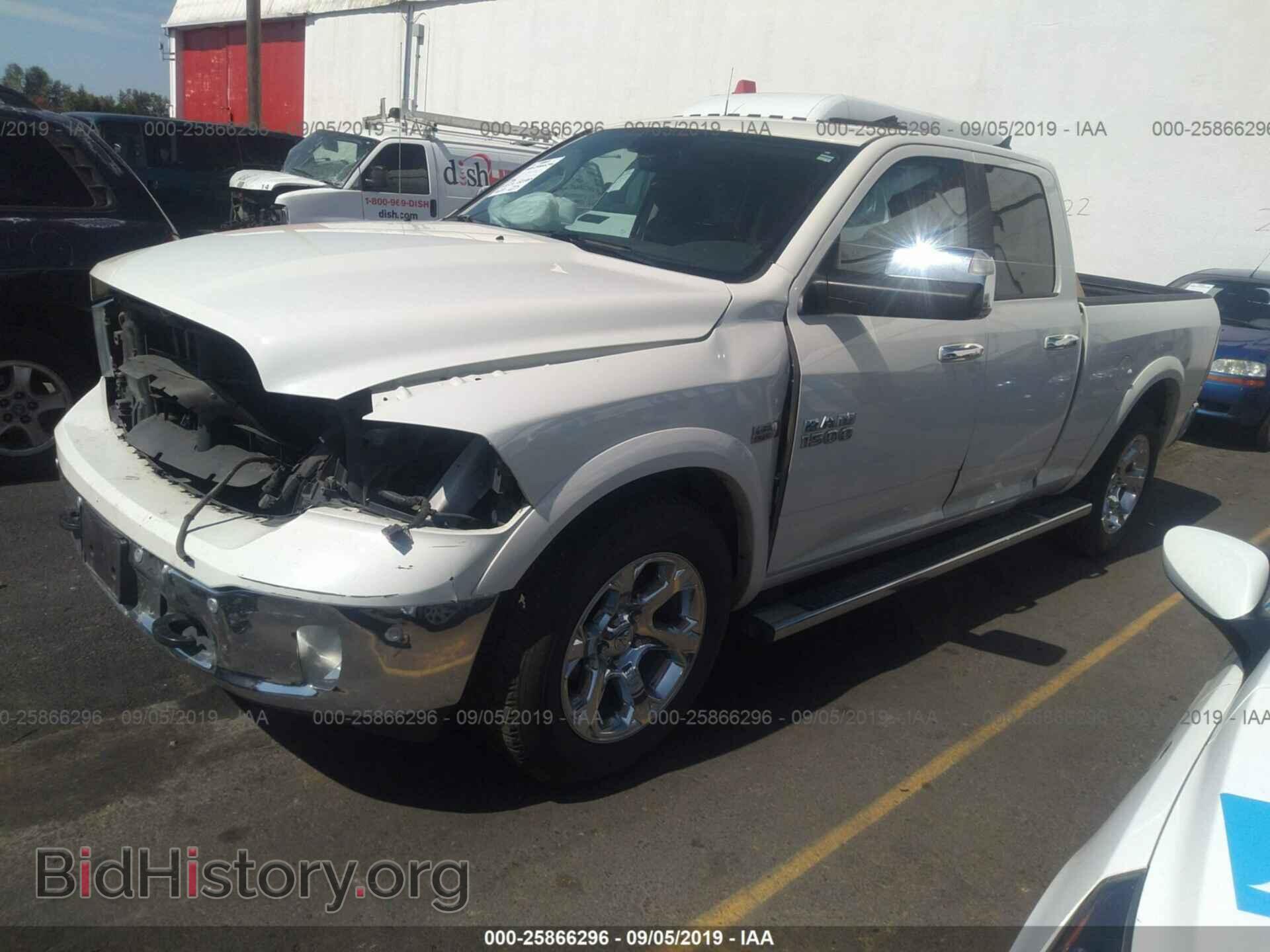 2017 RAM 1500 - VIN: 1C6RR7JTXHS781017 - Фото 2