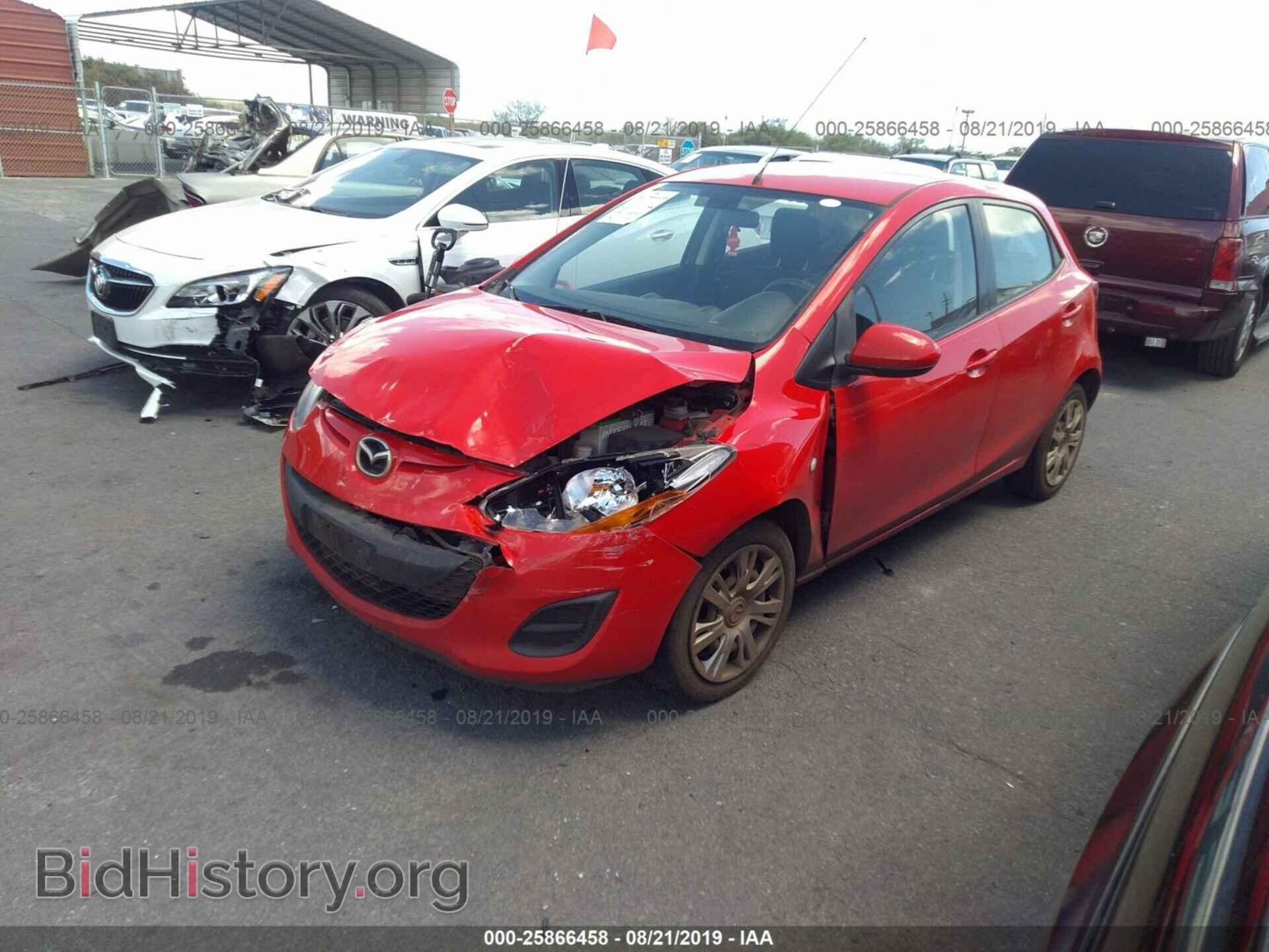 2014 MAZDA MAZDA2 - VIN: JM1DE1KY3E0181646 - Фото 2