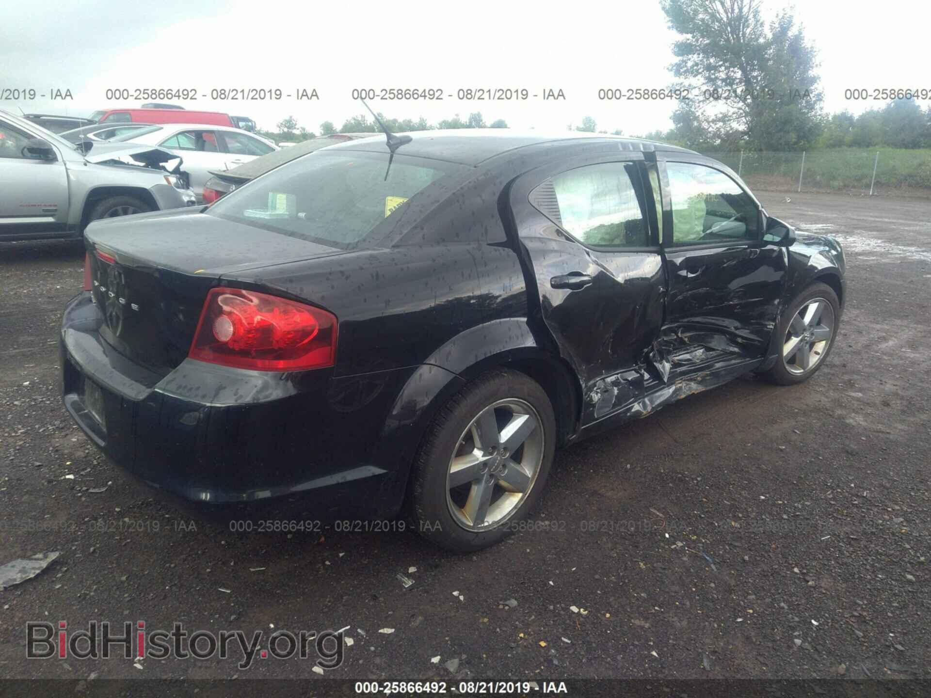2011 DODGE AVENGER - VIN: 1B3BD4FB8BN558733 - Фото 4