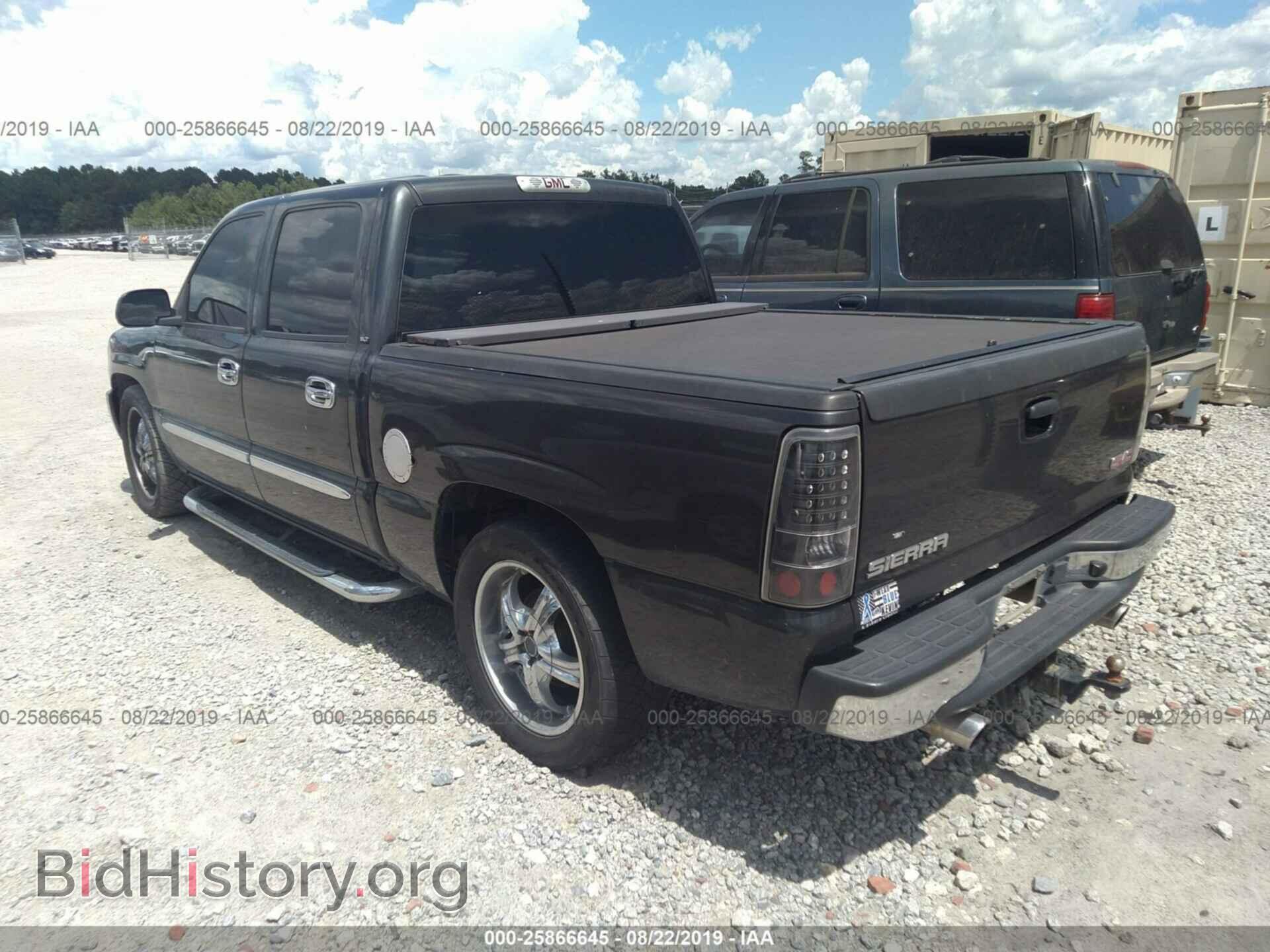 2005 GMC NEW SIERRA - VIN: 2GTEC13T651179956 - Фото 3