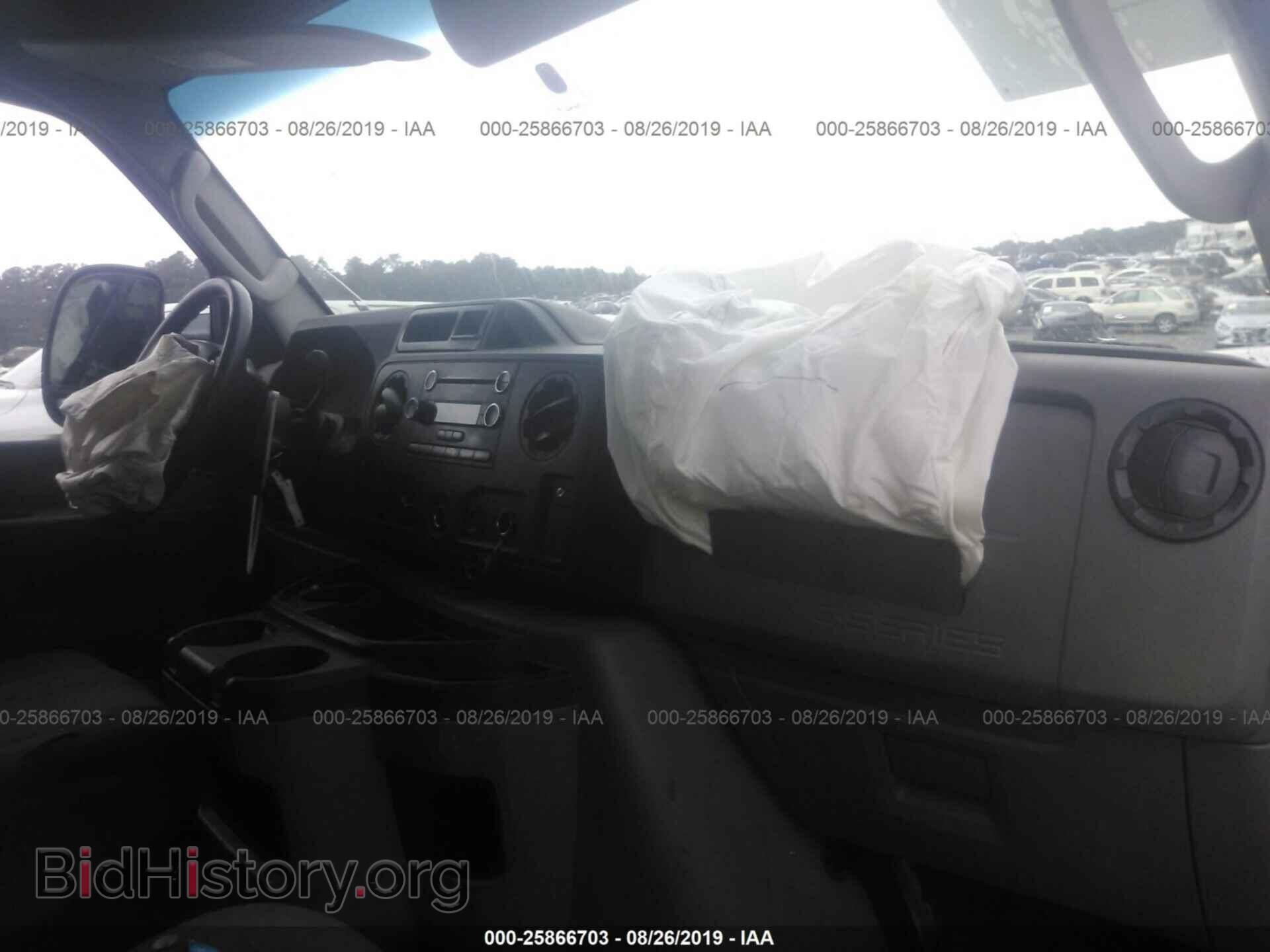 2010 FORD ECONOLINE - VIN: 1FTNE2EW1ADA99342 - Фото 5