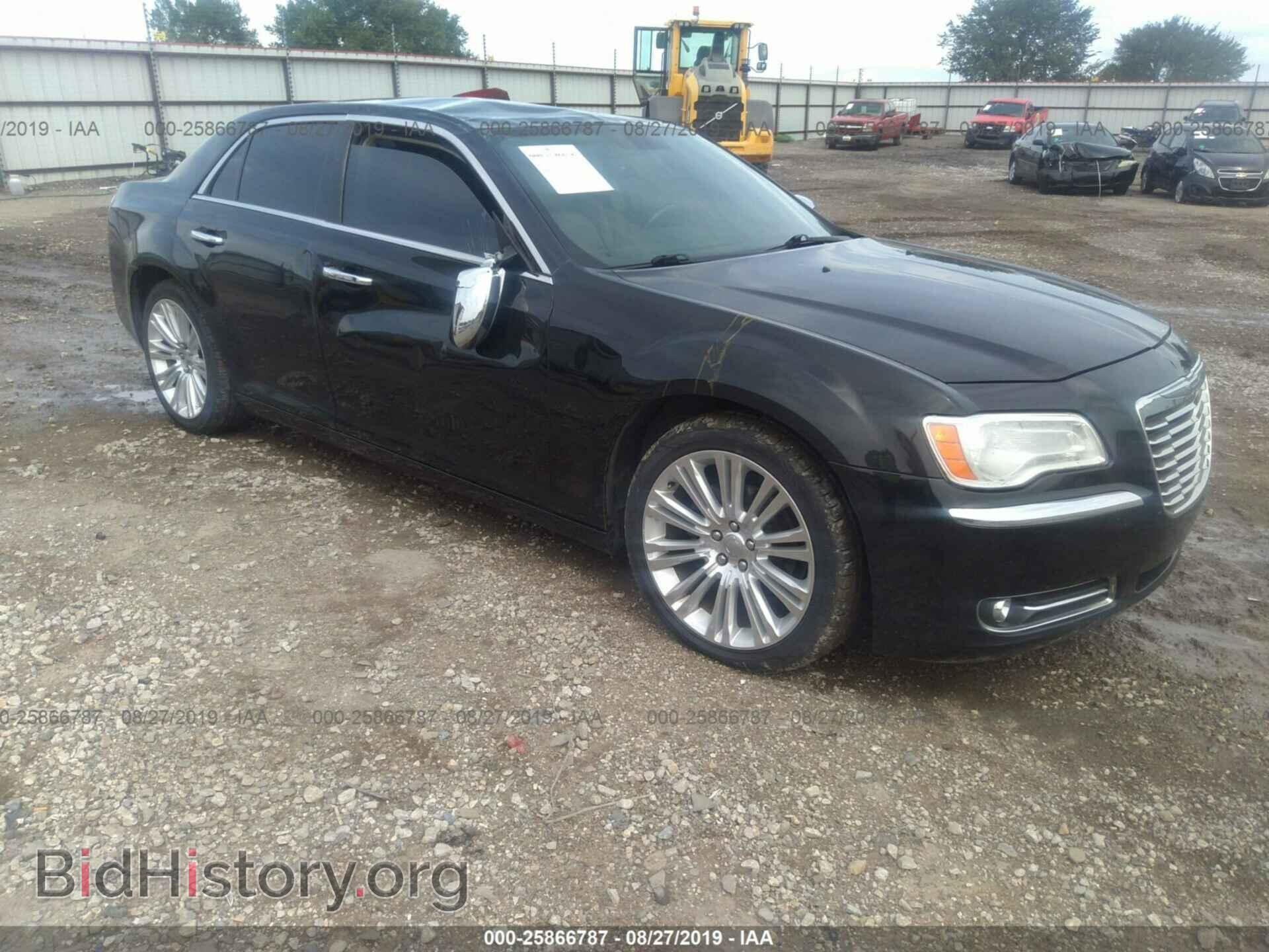 Фотография 2C3CCACG1CH309872 - CHRYSLER 300 2012