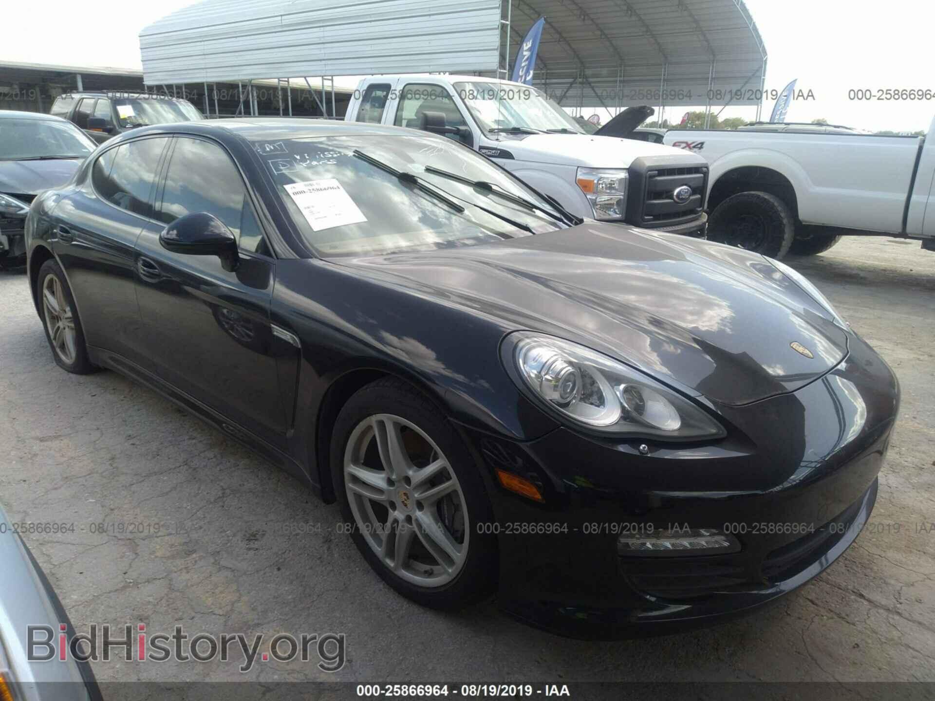 Photo WP0AA2A79BL021620 - PORSCHE PANAMERA 2011