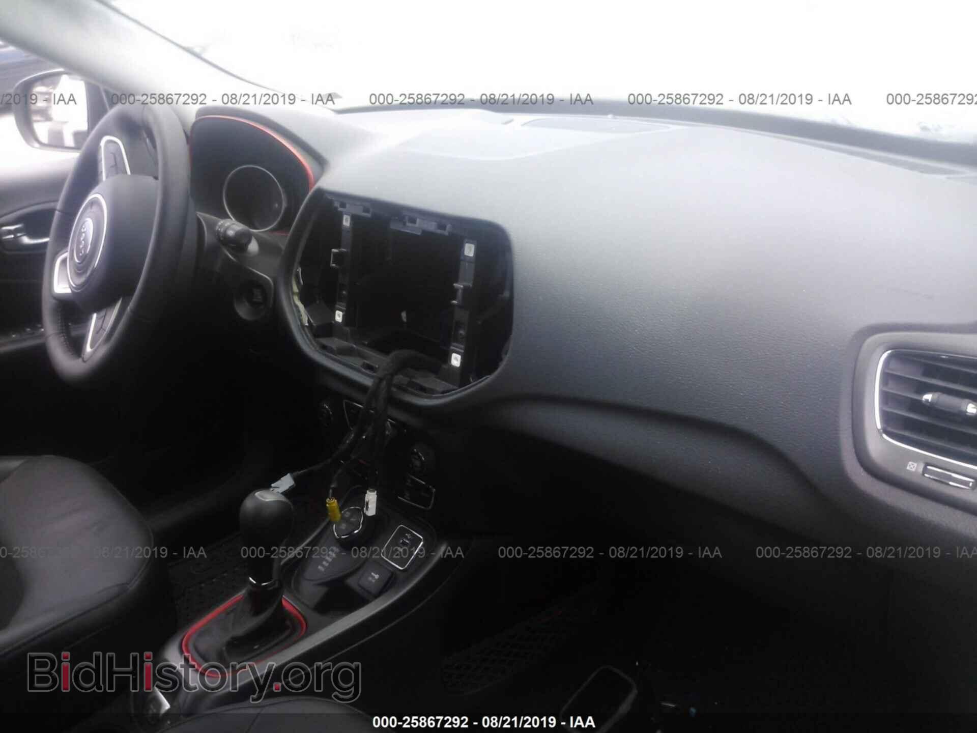 2019 JEEP COMPASS - VIN: 3C4NJDDB4KT771752 - Фото 5