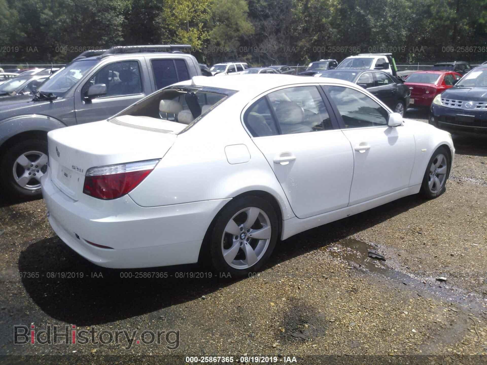 2008 BMW 528 - VIN: WBANU53528CT04291 - Фото 4