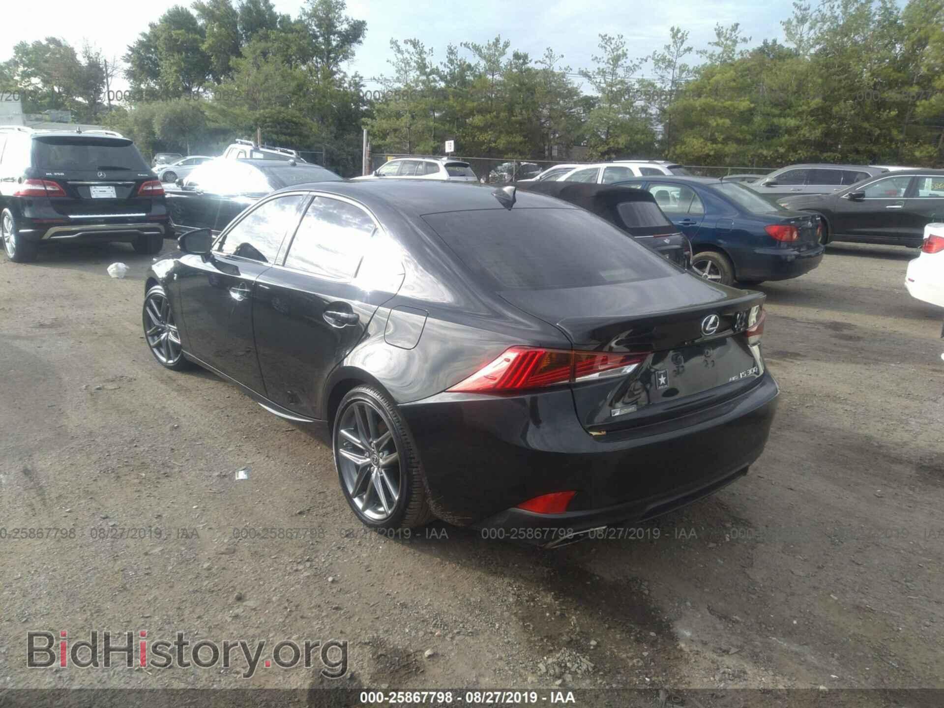 2018 LEXUS IS - VIN: JTHC81D23J5028305 - Фото 3