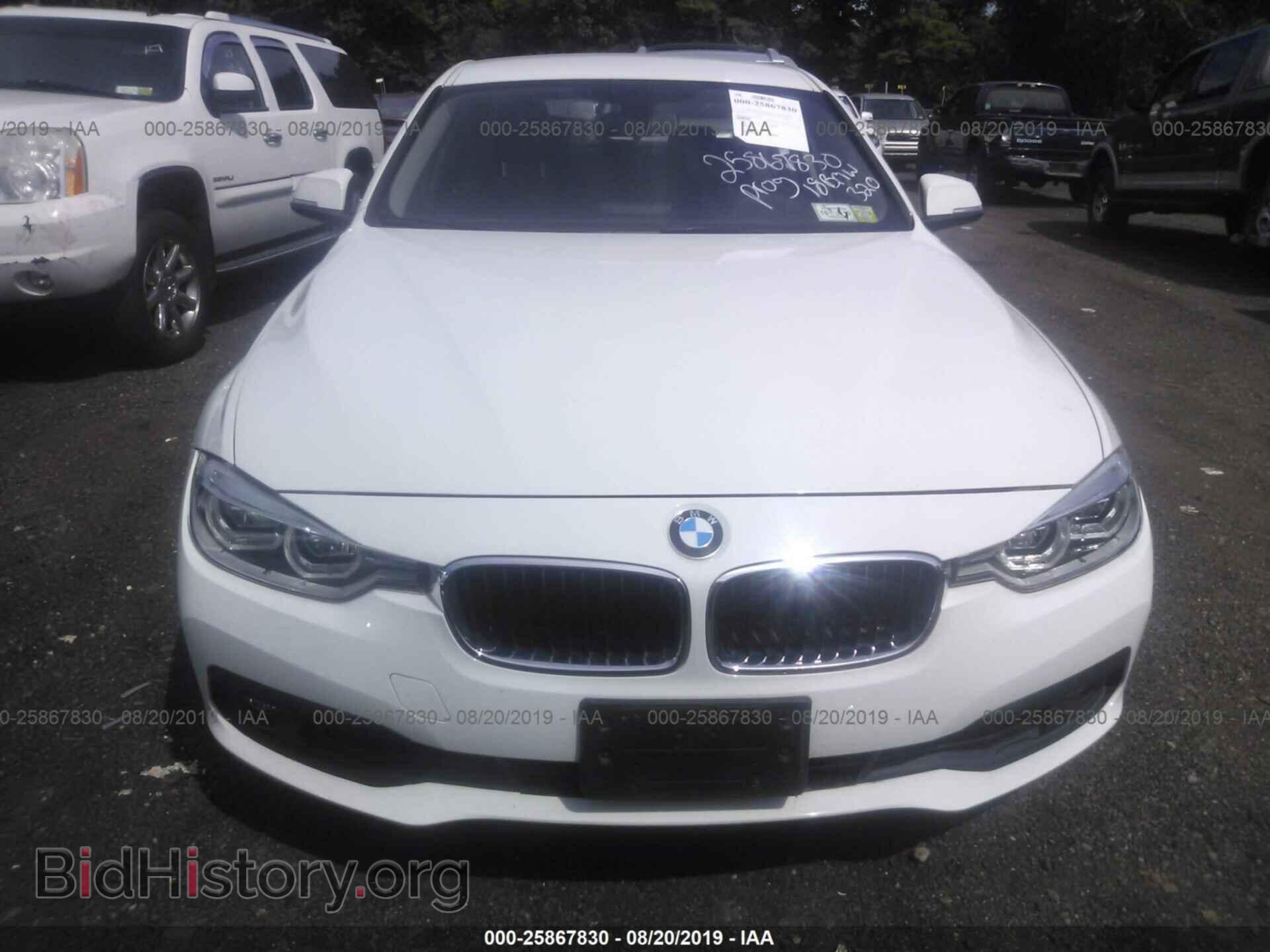 2018 BMW 320 - VIN: WBA8E5G50JNU46363 - Photo 6