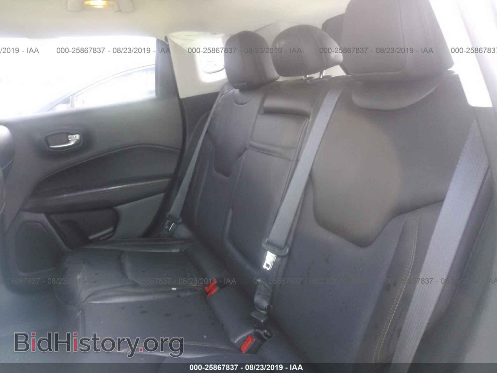 2018 JEEP COMPASS - VIN: 3C4NJDCB0JT340633 - Photo 8