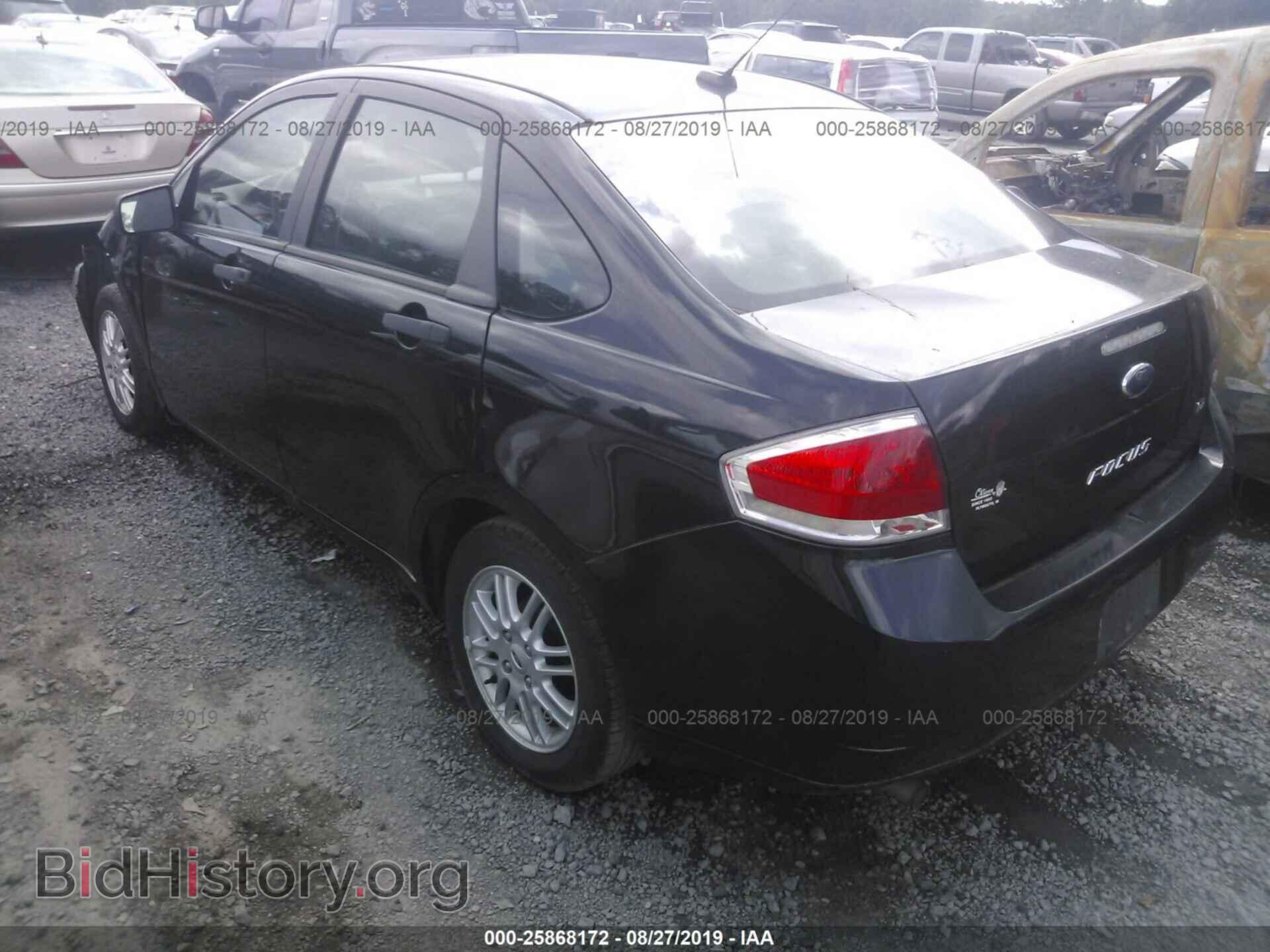 2009 FORD FOCUS - VIN: 1FAHP35N39W105975 - Фото 3