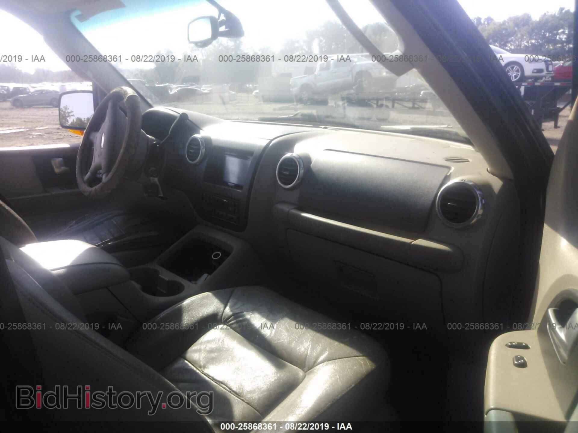 2004 FORD EXPEDITION - VIN: 1FMEU17W44LA34632 - Фото 5