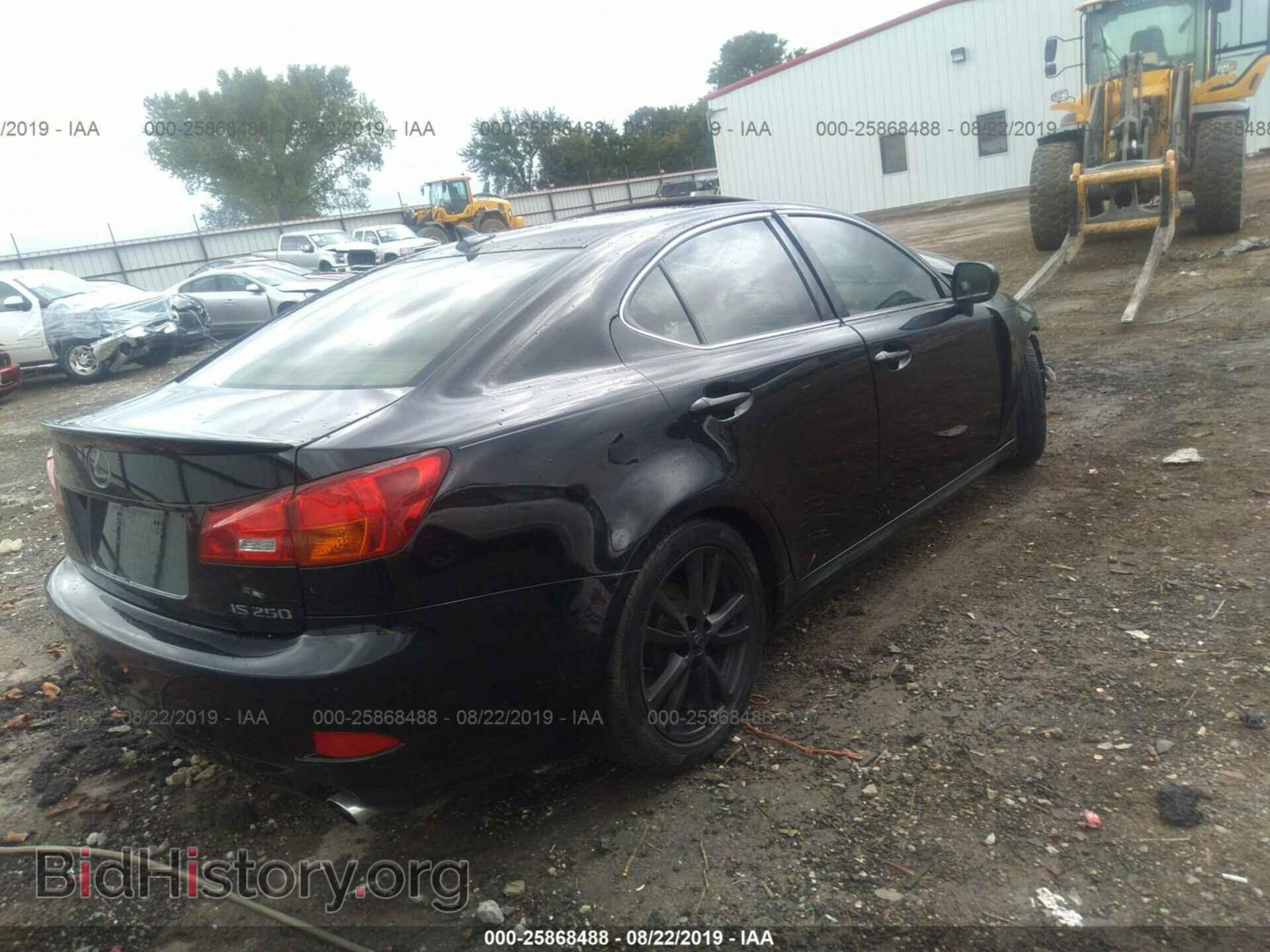 2007 LEXUS IS - VIN: JTHBK262272043453 - Photo 4