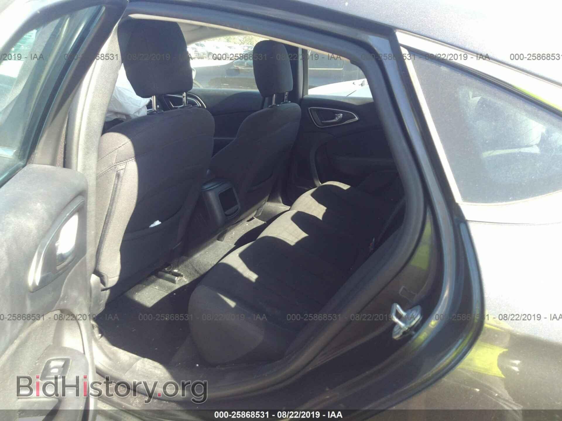 2016 CHRYSLER 200 - VIN: 1C3CCCAB3GN127493 - Photo 8