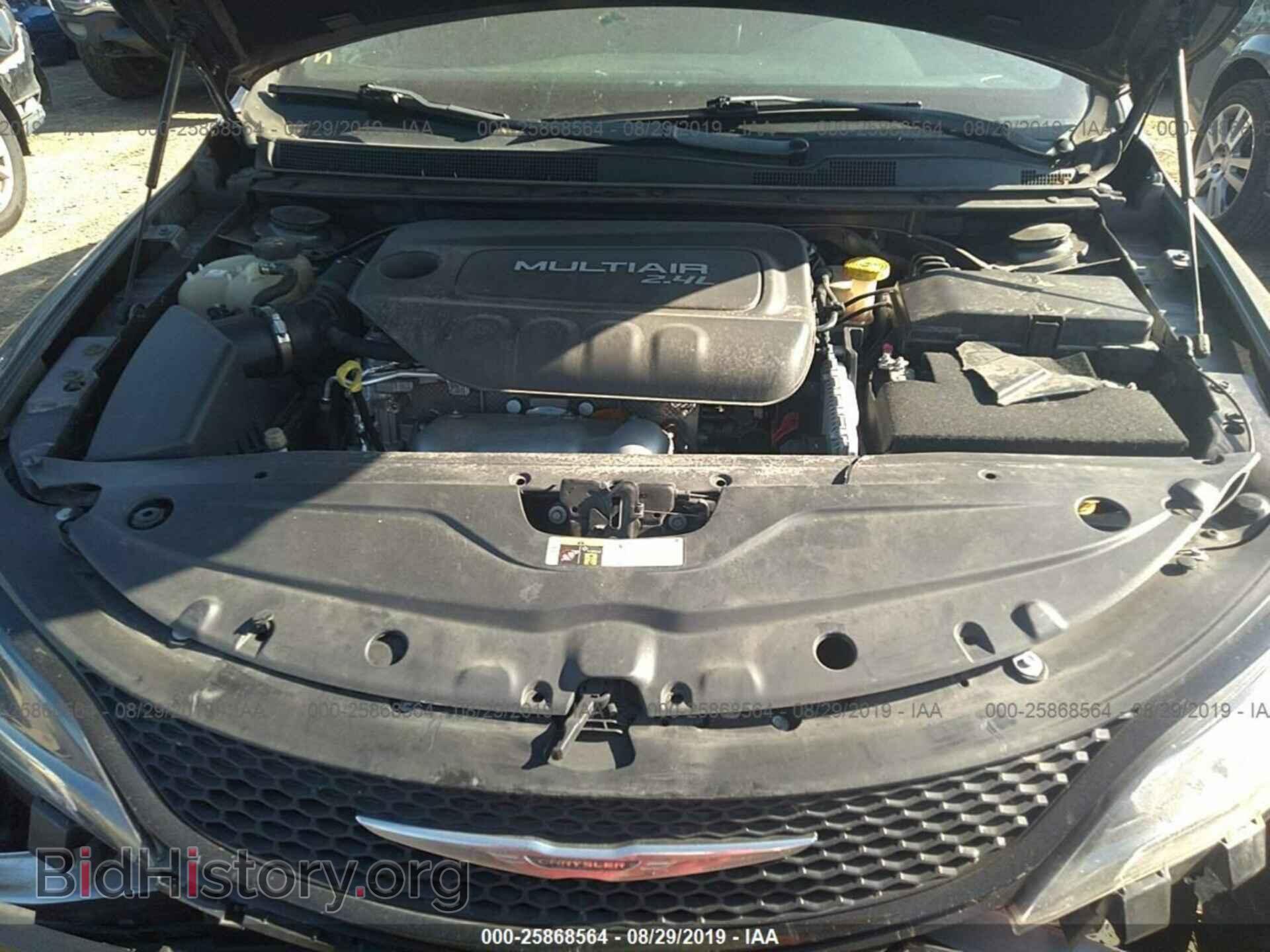 2015 CHRYSLER 200 - VIN: 1C3CCCBB5FN682409 - Фото 10