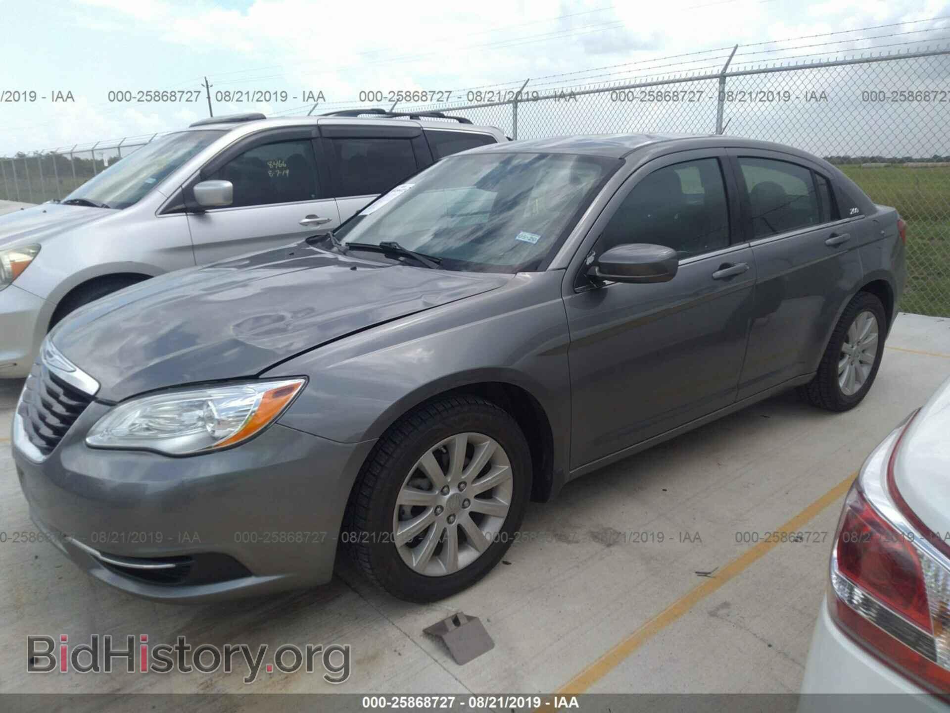 2012 CHRYSLER 200 - VIN: 1C3CCBBB0CN214626 - Photo 2