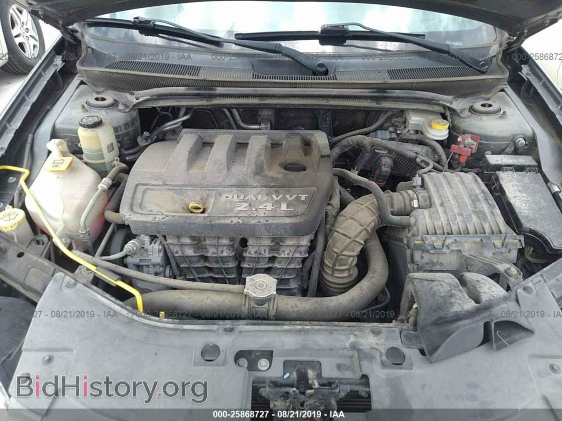 2012 CHRYSLER 200 - VIN: 1C3CCBBB0CN214626 - Photo 10