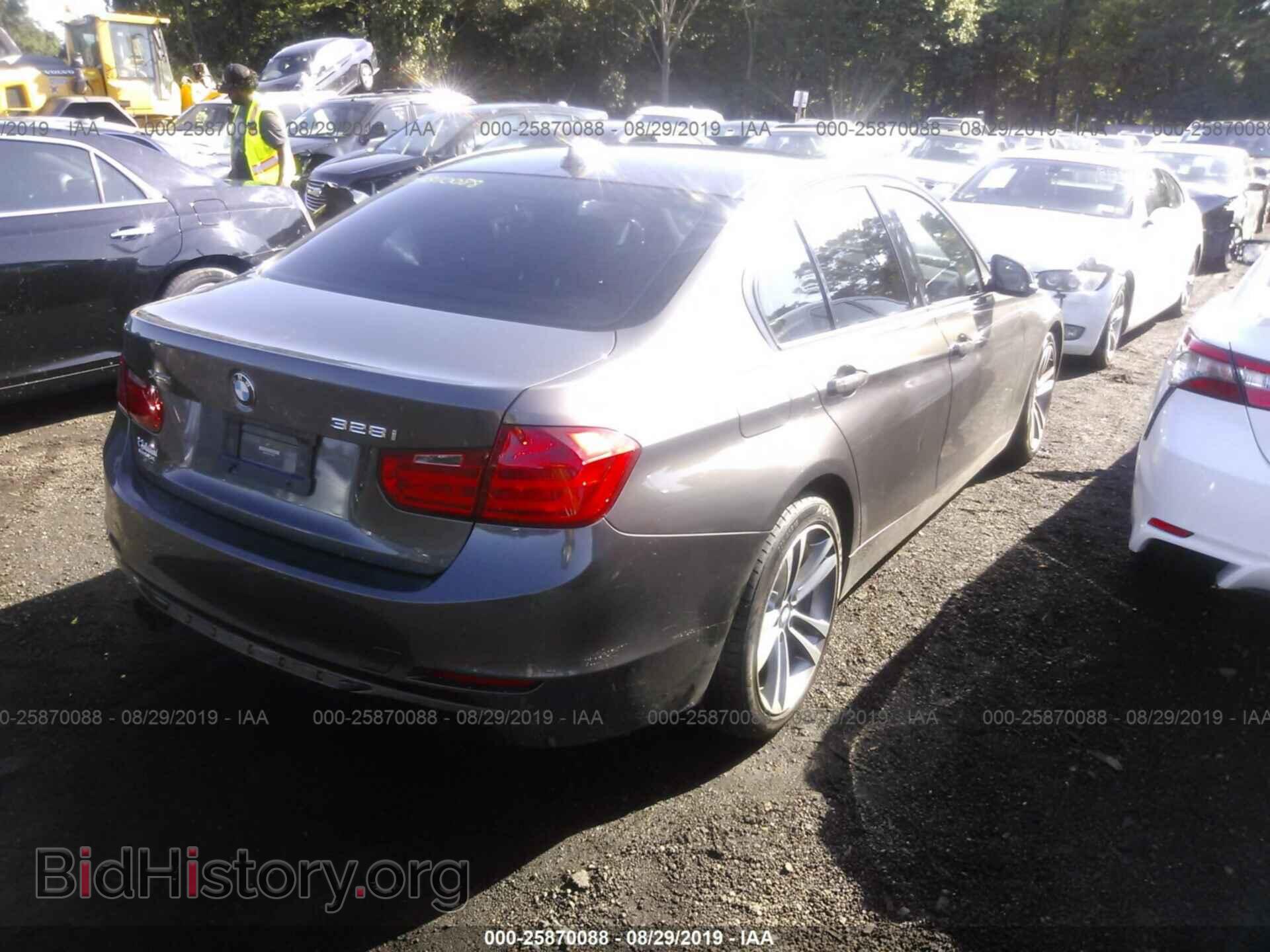 2013 BMW 328 - VIN: WBA3B5C55DF138595 - Фото 4
