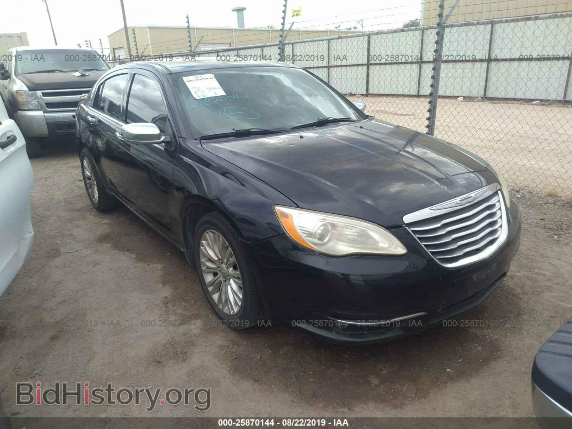 Фотография 1C3BC2FG4BN533429 - CHRYSLER 200 2011