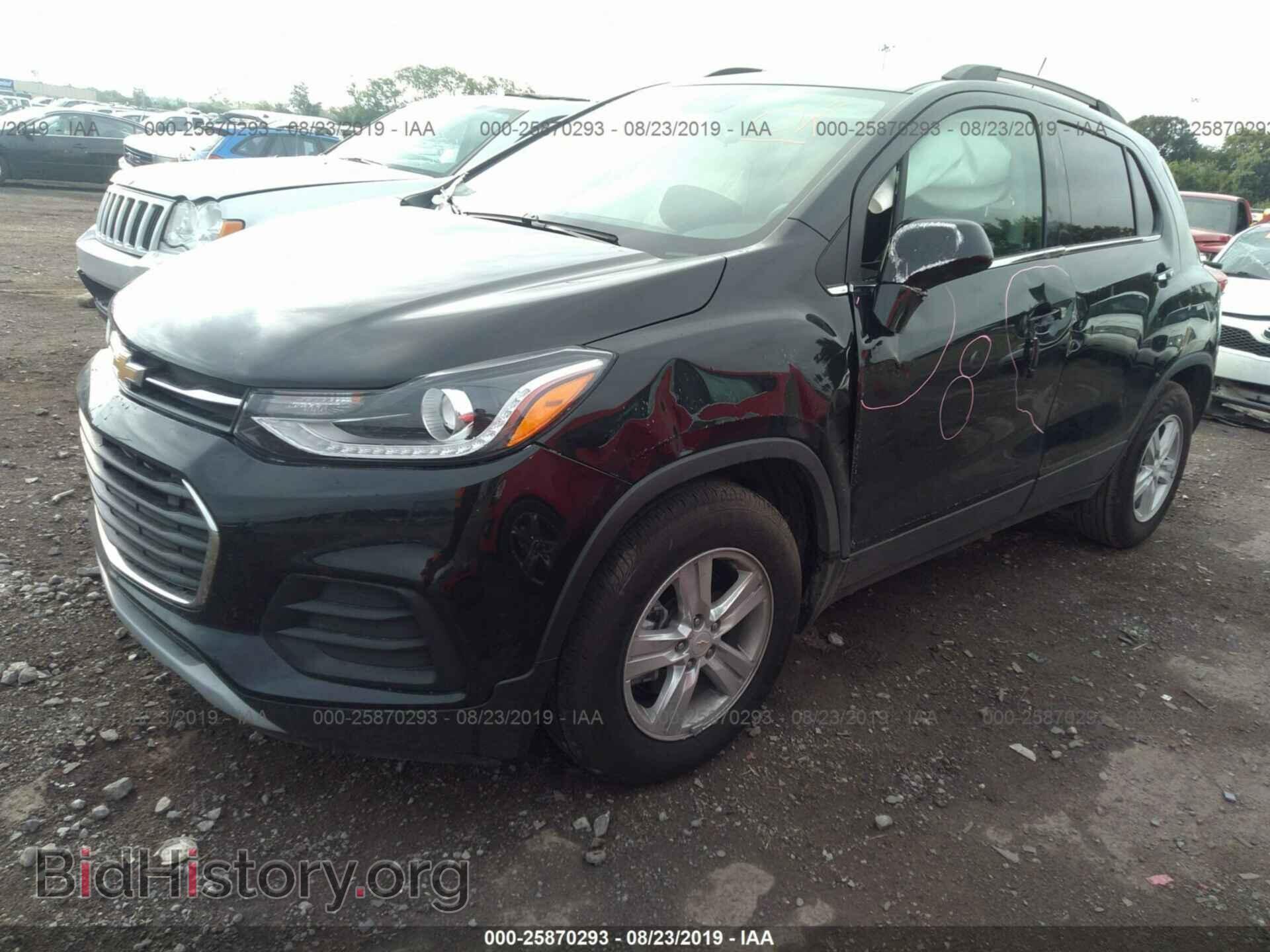 2019 CHEVROLET TRAX - VIN: KL7CJLSB0KB850130 - Photo 2