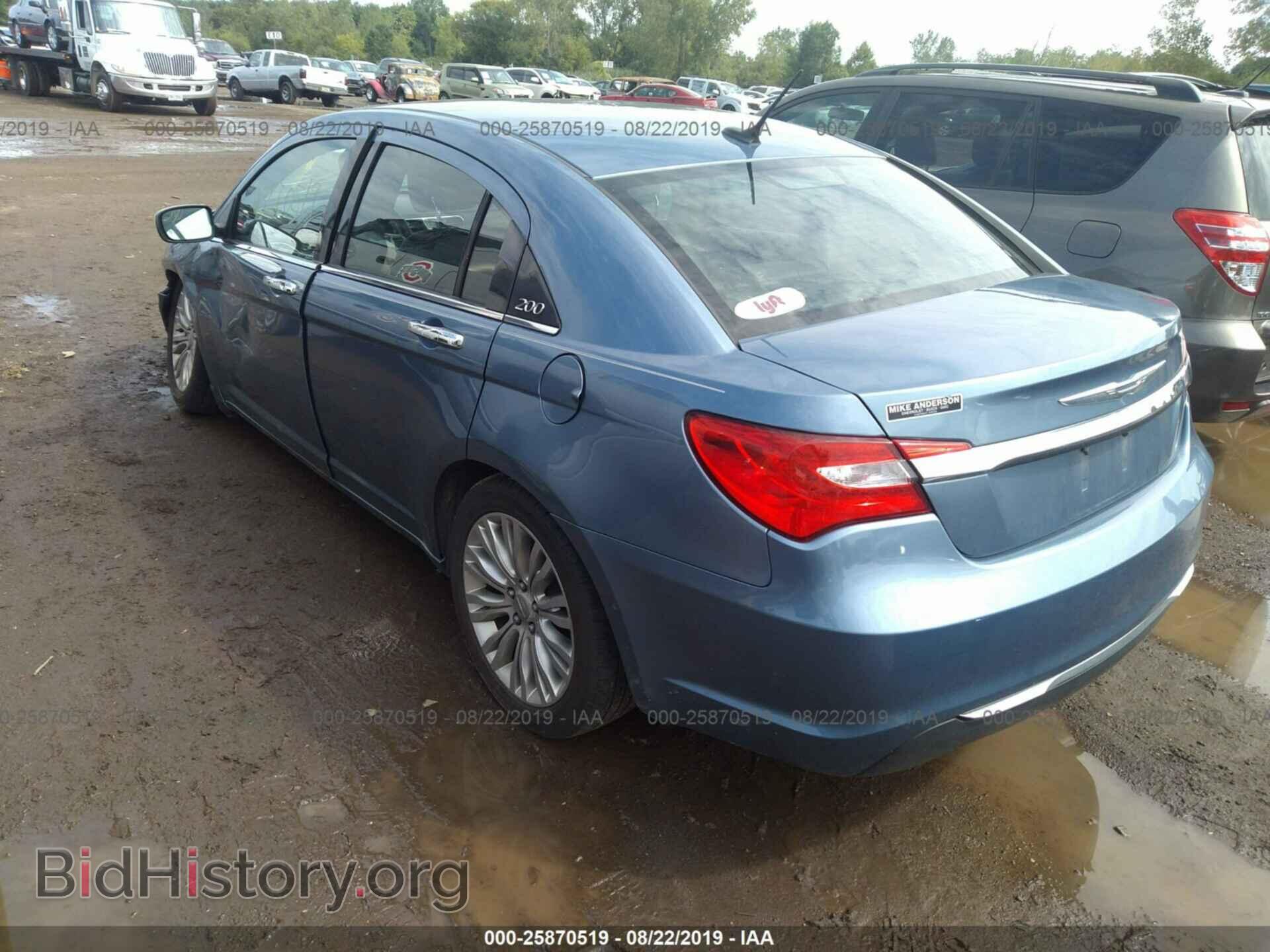 2011 CHRYSLER 200 - VIN: 1C3BC2FB9BN604547 - Фото 3