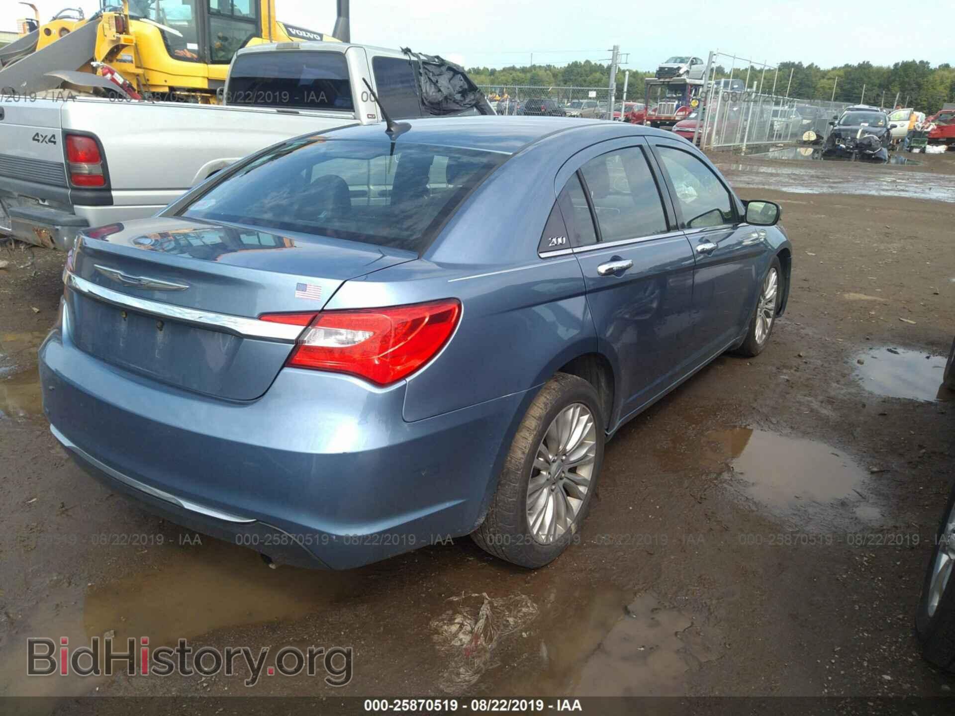 2011 CHRYSLER 200 - VIN: 1C3BC2FB9BN604547 - Фото 4