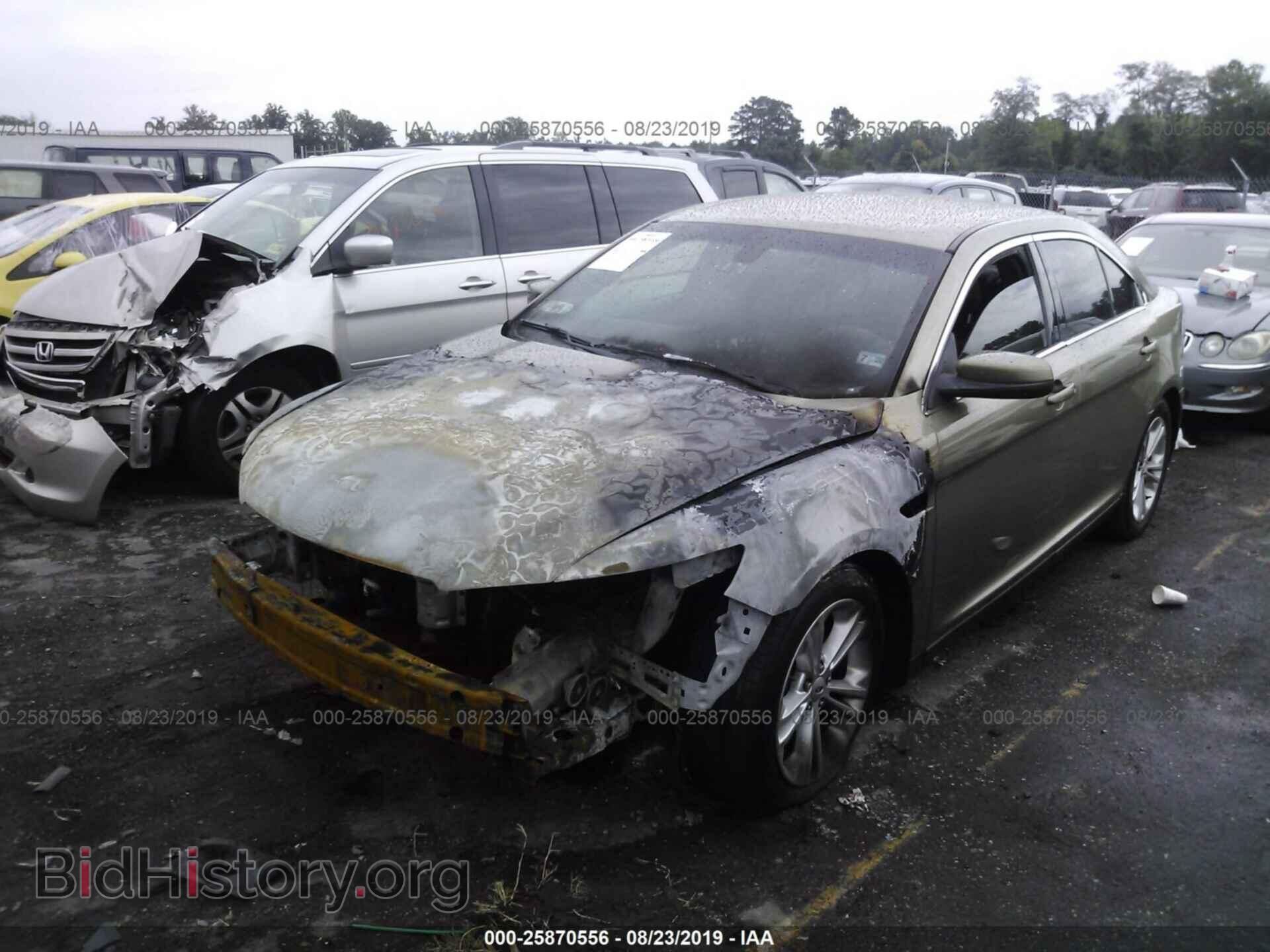 2013 FORD TAURUS - VIN: 1FAHP2E88DG209692 - Фото 2