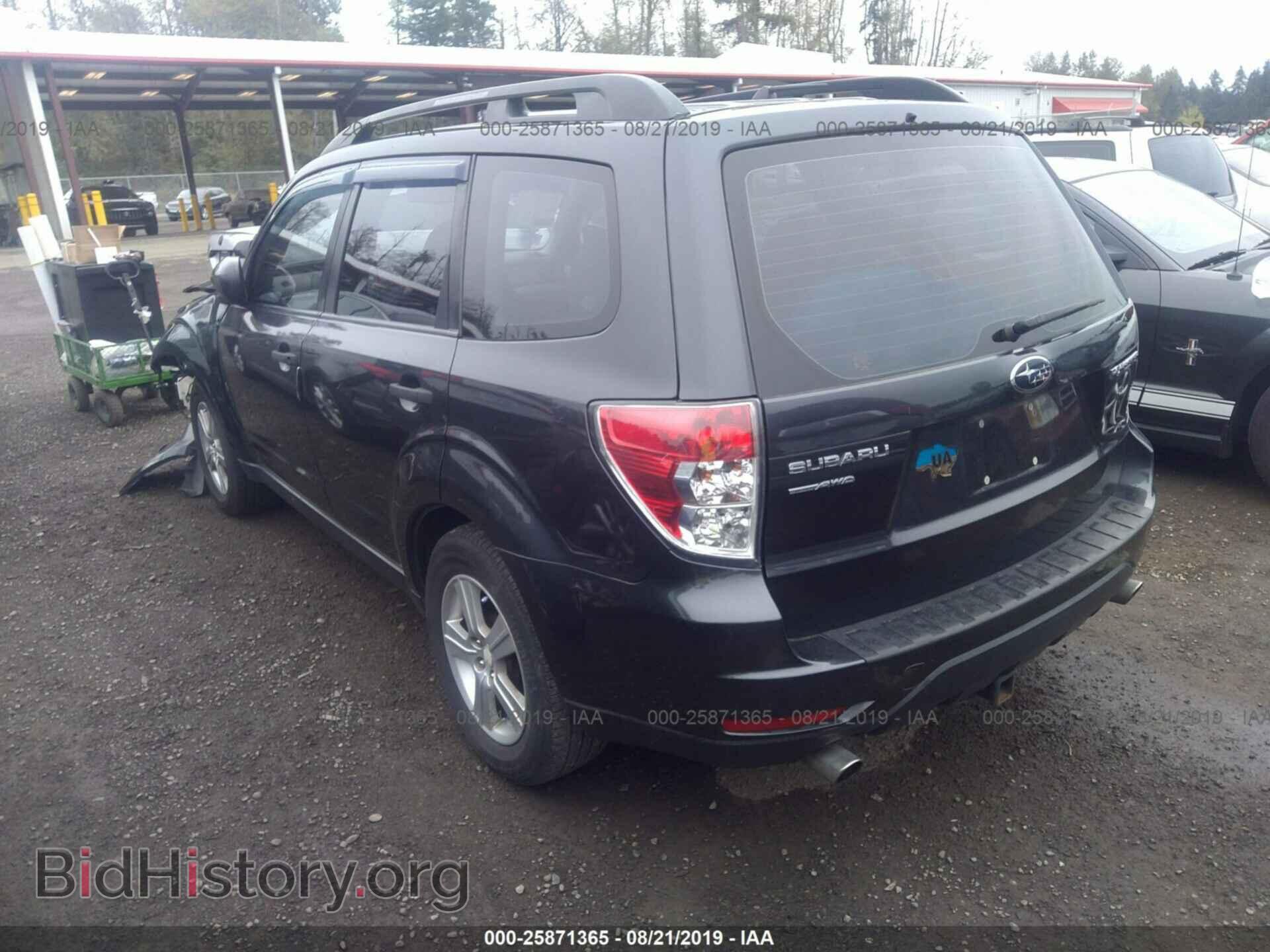 2011 SUBARU FORESTER - VIN: JF2SHBBC7BH709504 - Фото 3