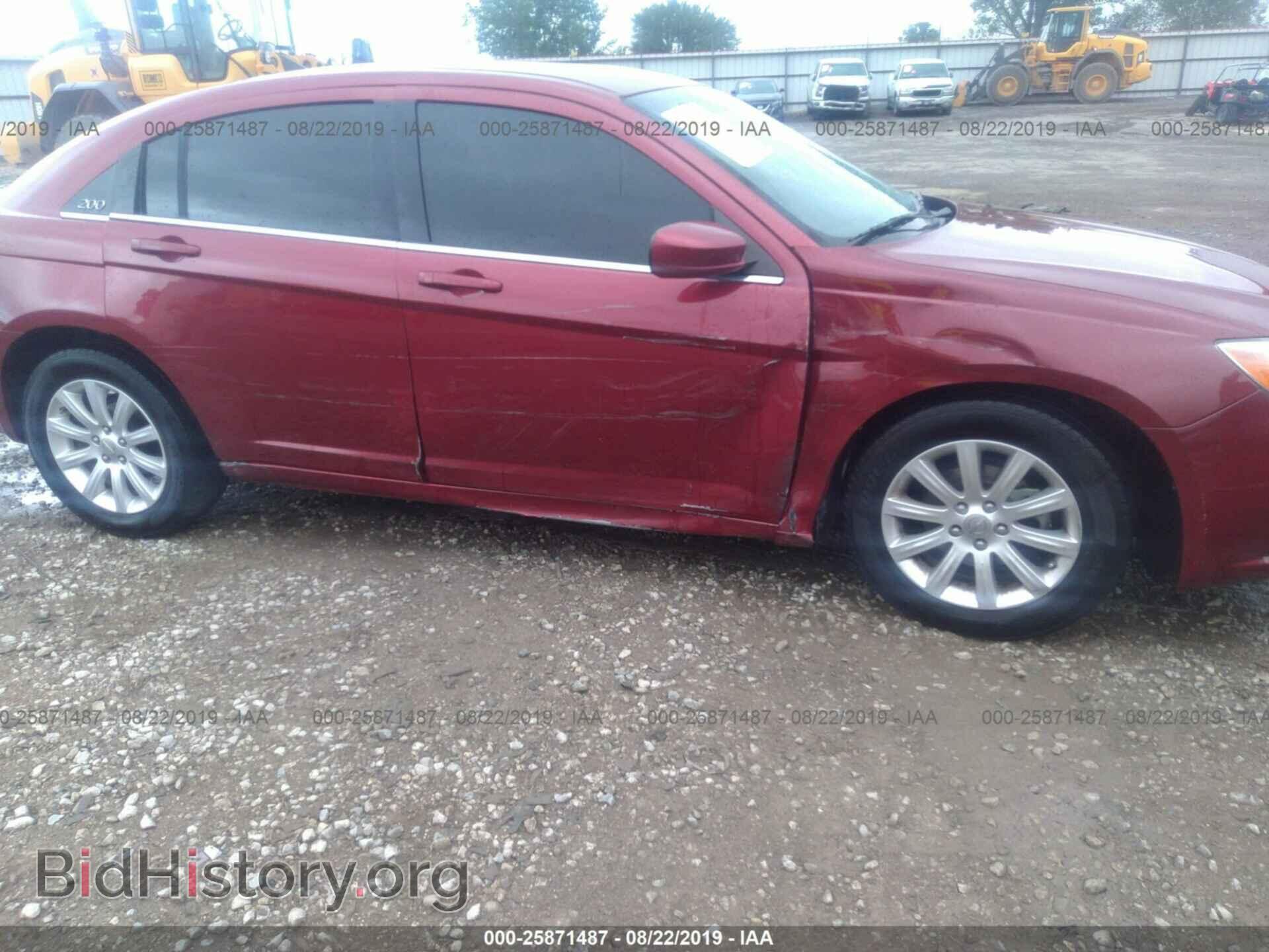 2012 CHRYSLER 200 - VIN: 1C3CCBBB2CN146295 - Фото 6