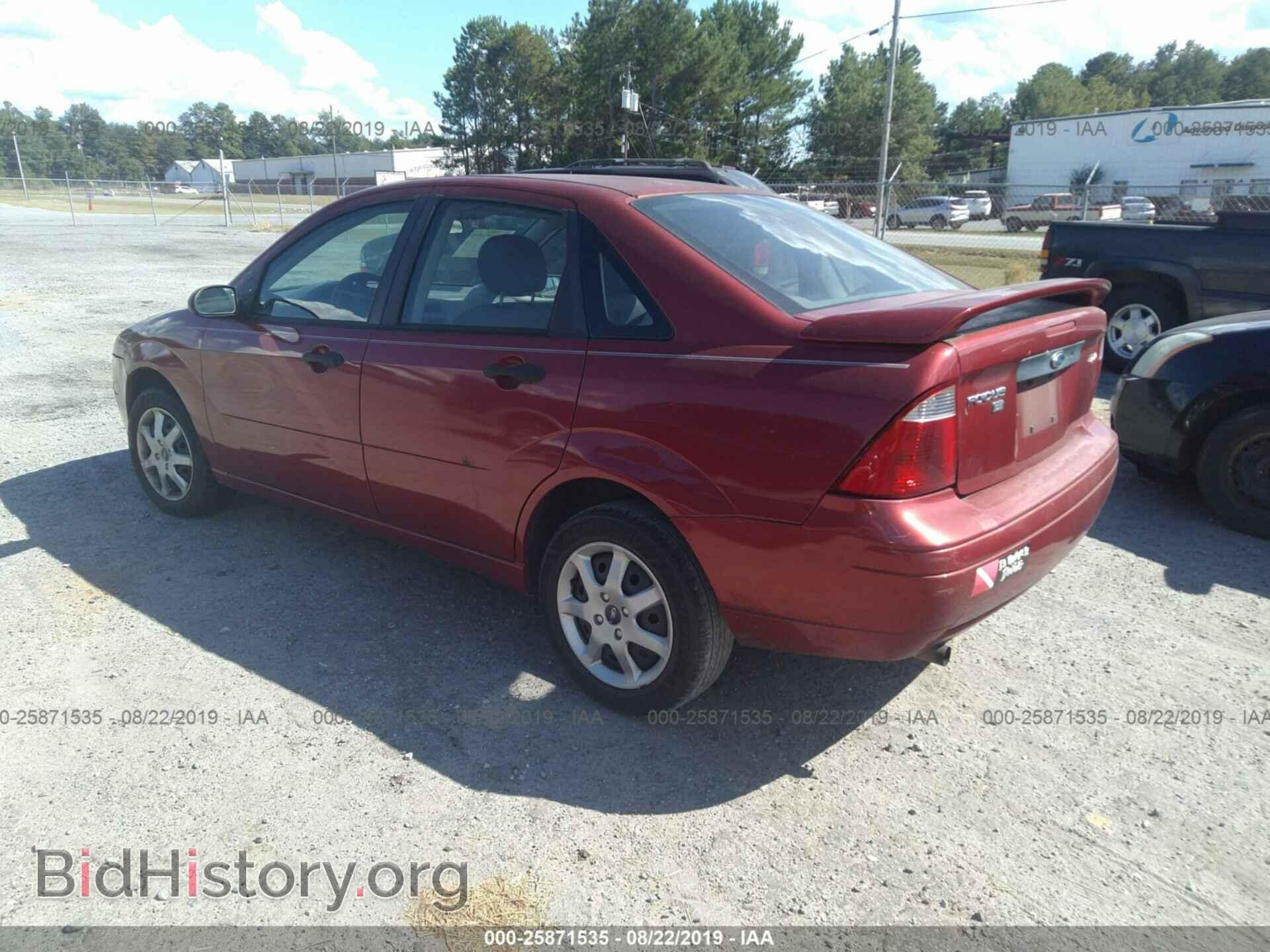 2005 FORD FOCUS - VIN: 1FAFP34N15W117934 - Фото 3