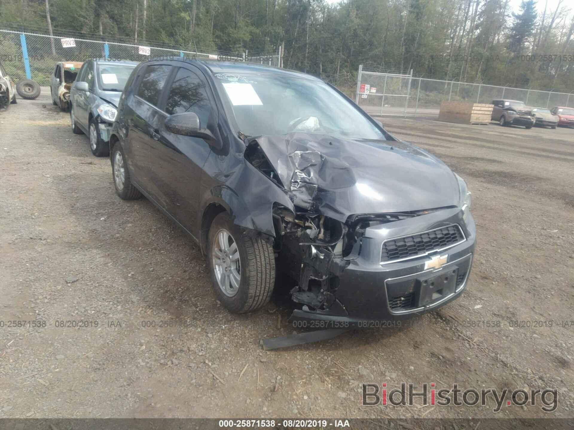 Photo 1G1JC6SH1G4105367 - CHEVROLET SONIC 2016