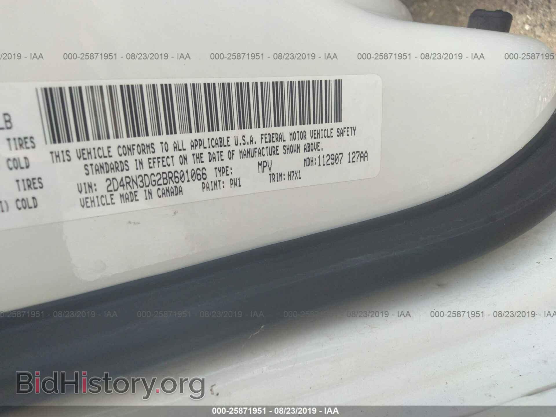 2011 DODGE GRAND CARAVAN - VIN: 2D4RN3DG2BR601066 - Фото 9