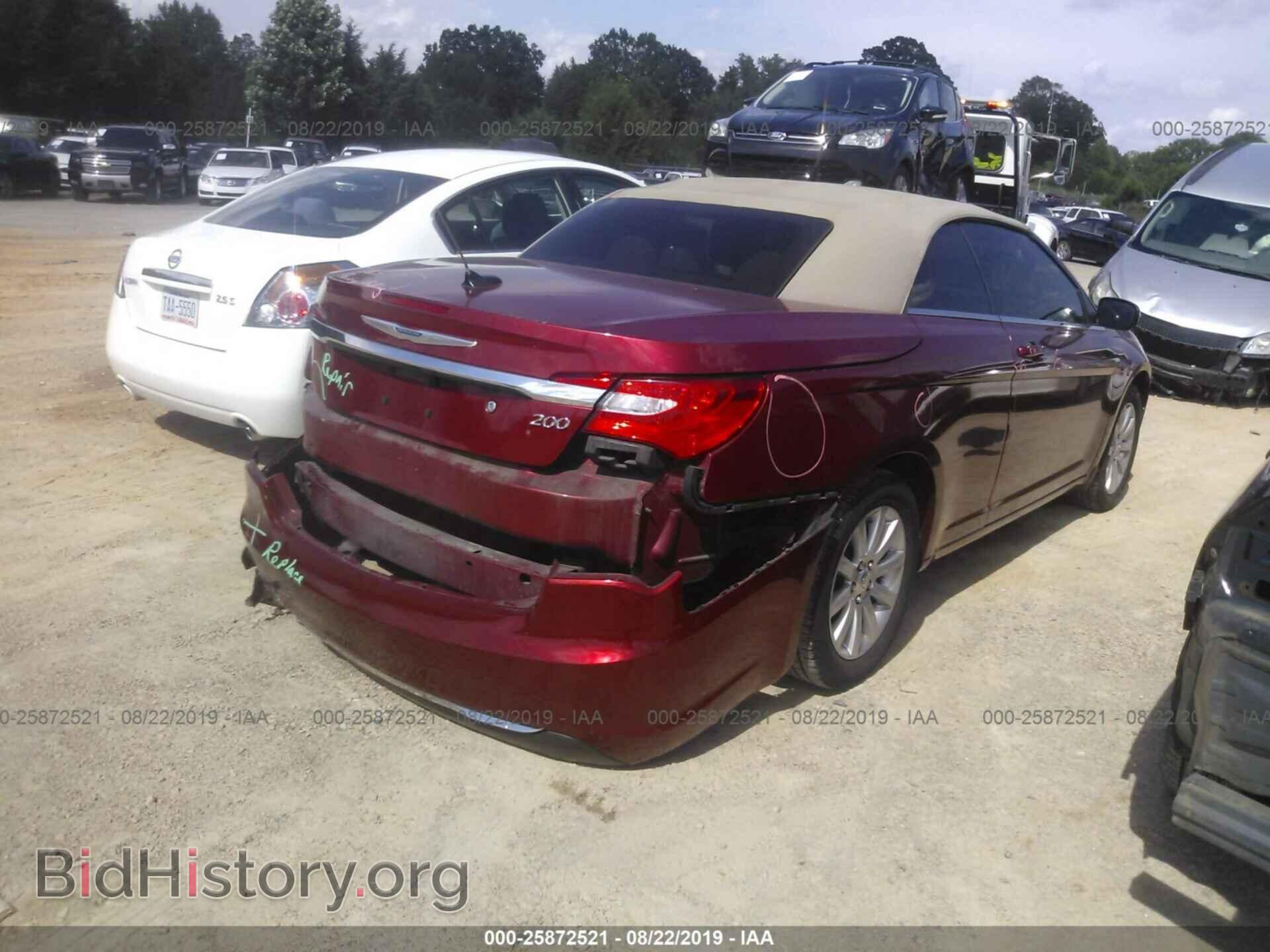 2013 CHRYSLER 200 - VIN: 1C3BCBEB3DN511334 - Photo 4