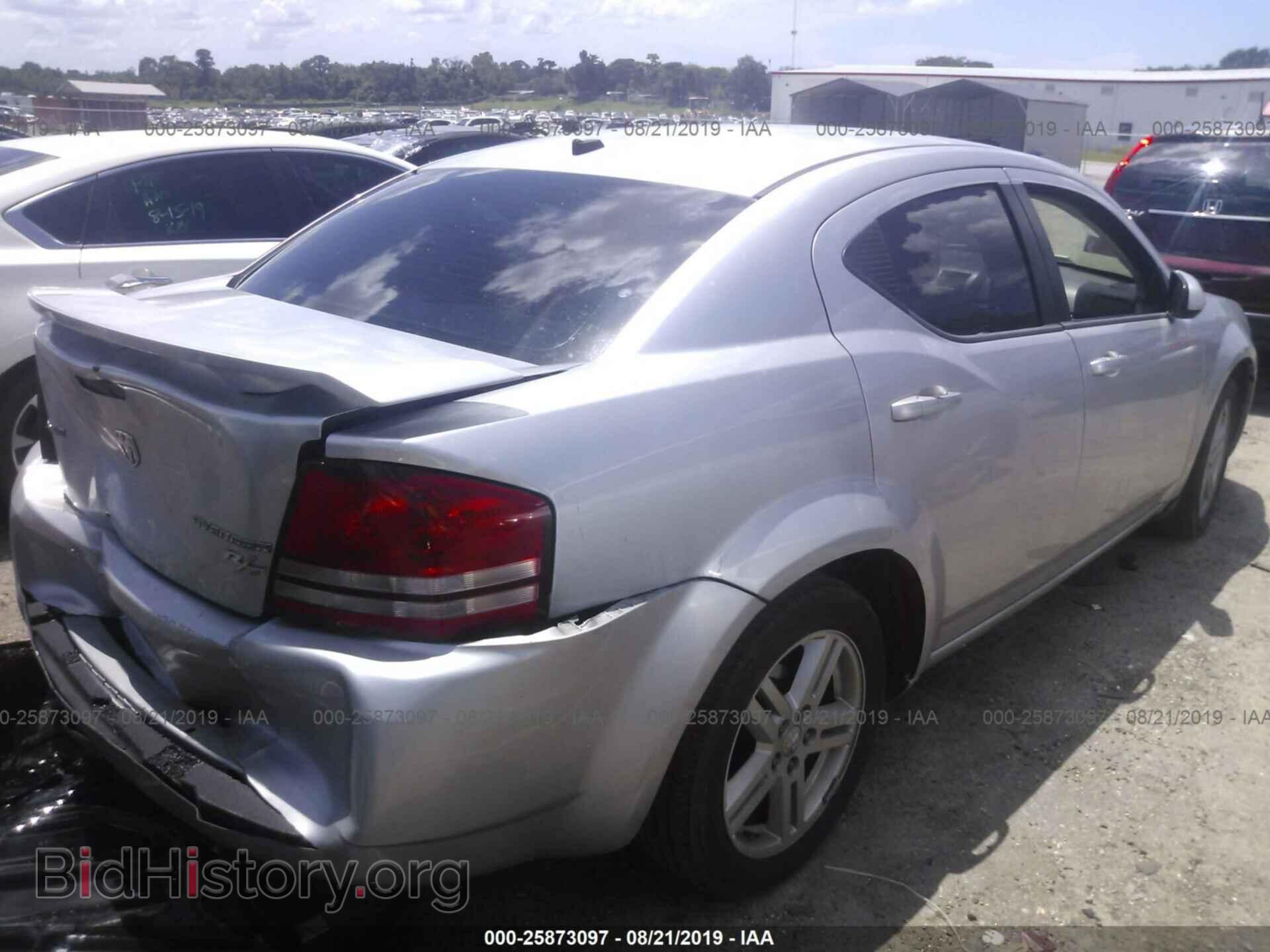 2010 DODGE AVENGER - VIN: 1B3CC5FB8AN175953 - Photo 4