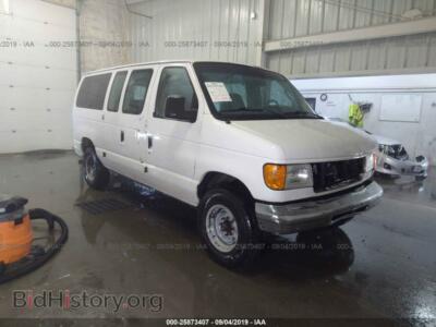 2006 Ford ECONOLINE E350 Super Duty Wagon, white — VIN 1FBNE31L86HA32131, IAAI