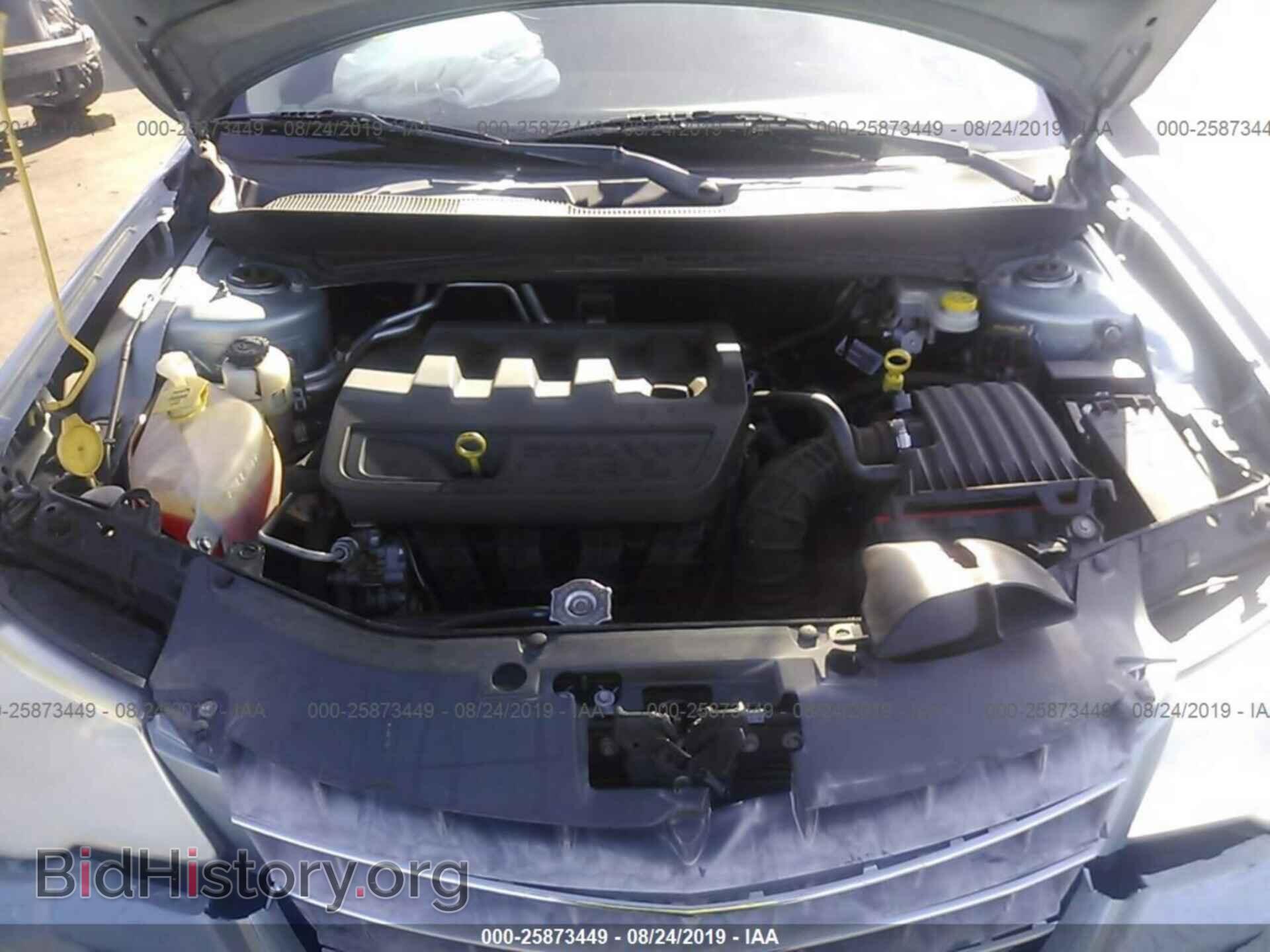 2009 CHRYSLER SEBRING - VIN: 1C3LC46B59N530103 - Фото 10