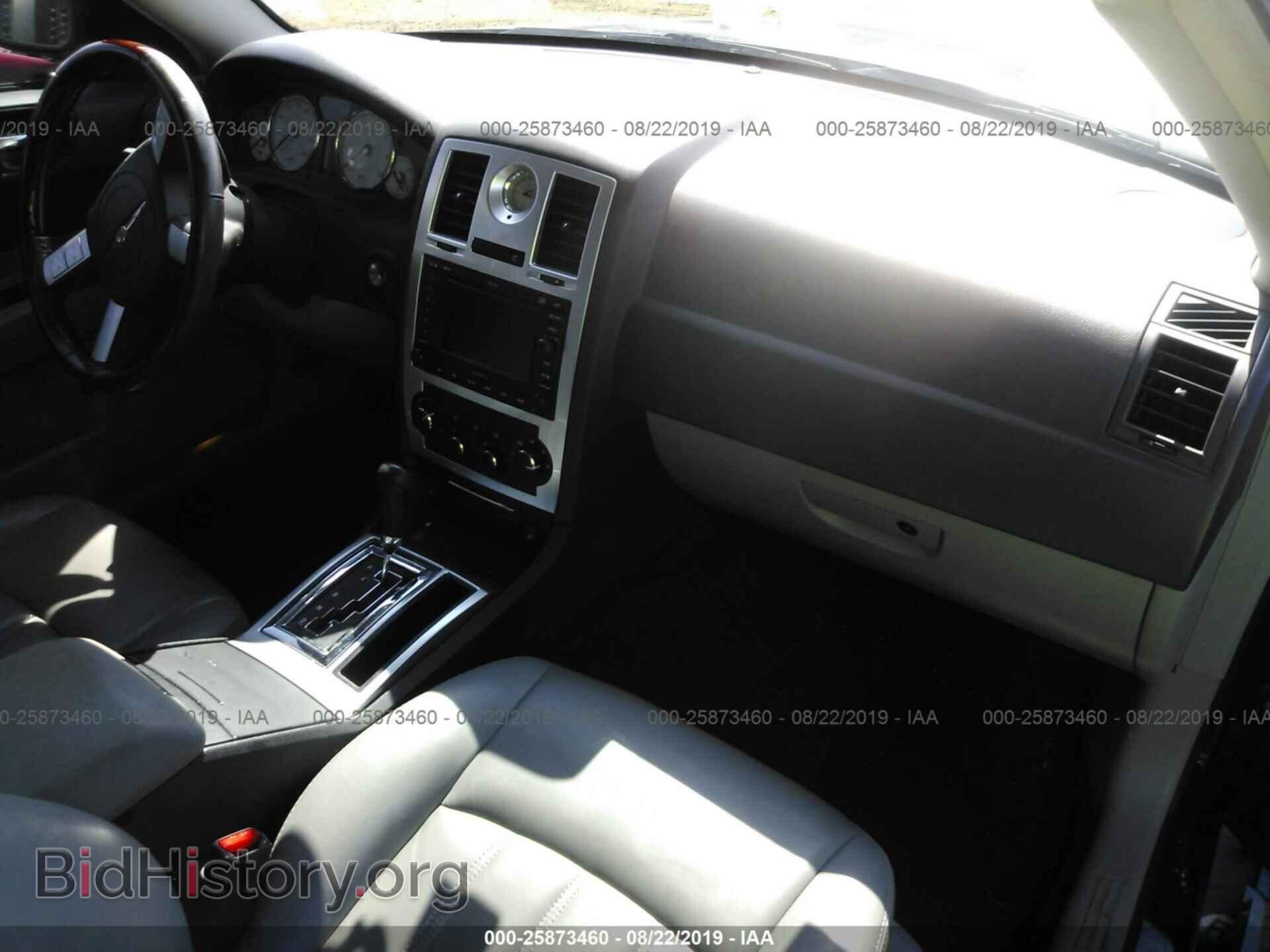 2006 CHRYSLER 300C - VIN: 2C3LA63H96H440483 - Фото 5