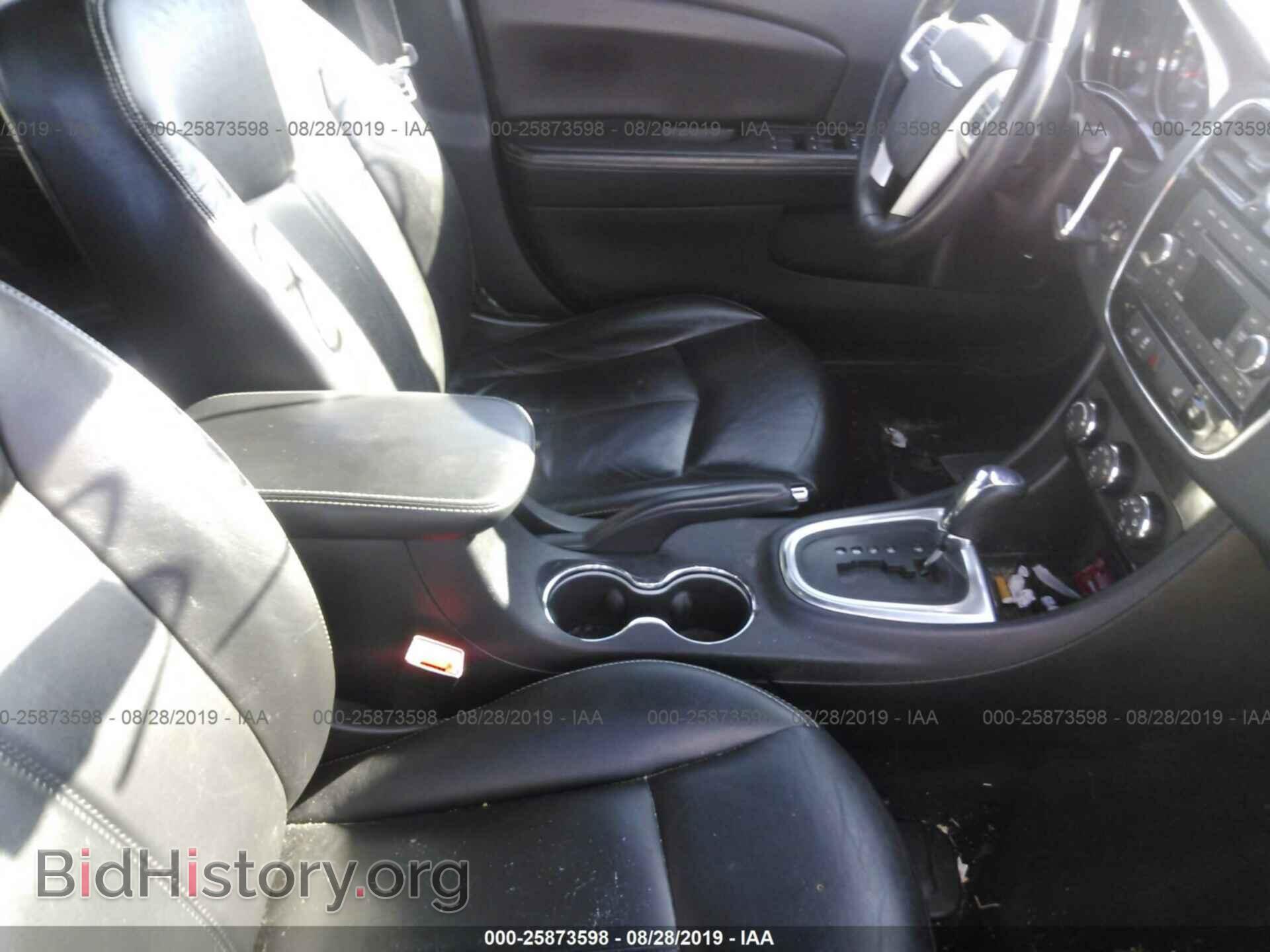 2014 CHRYSLER 200 - VIN: 1C3CCBCG1EN192083 - Фото 5