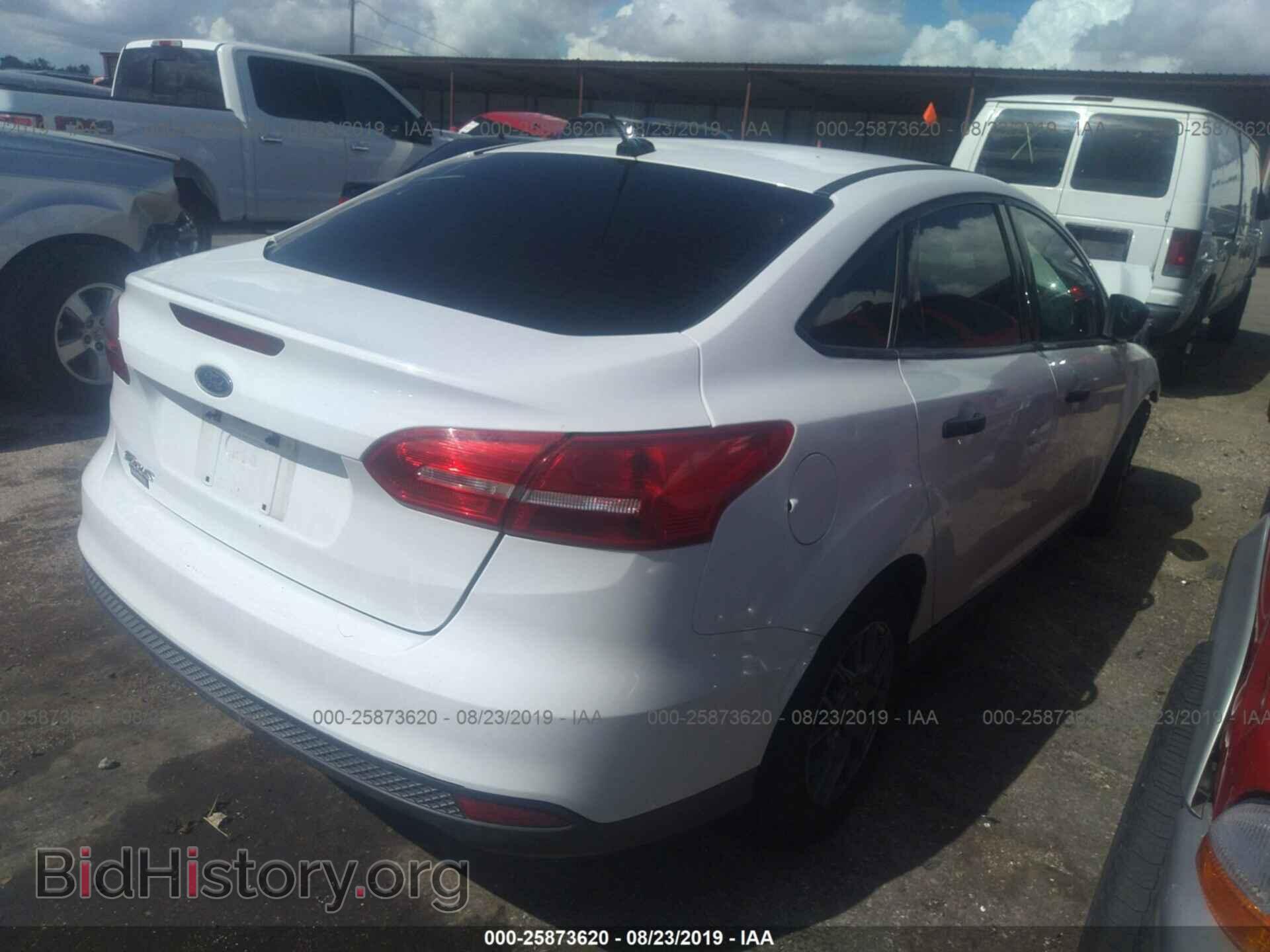 2017 FORD FOCUS - VIN: 1FADP3E20HL204581 - Photo 4
