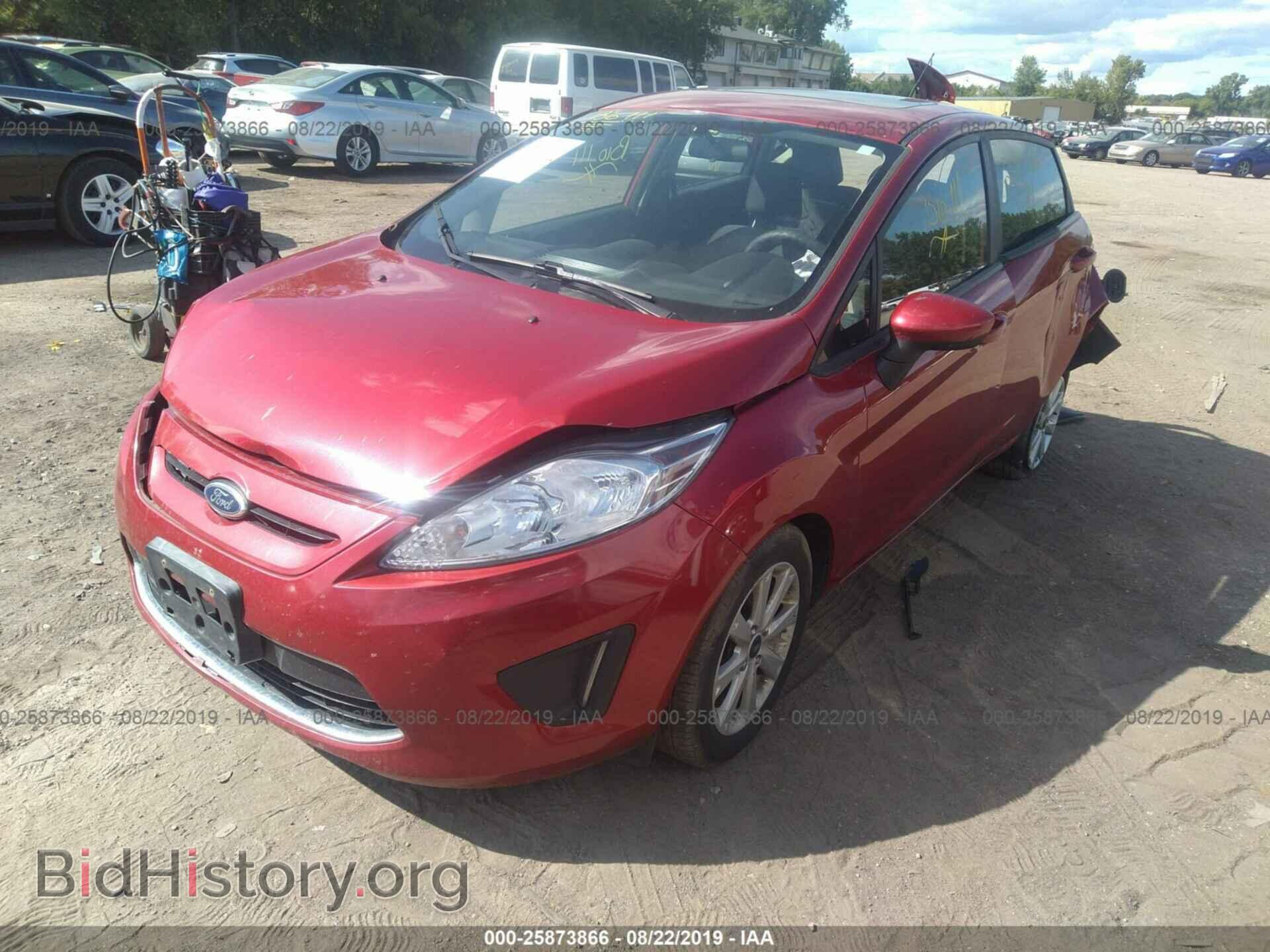 2011 FORD FIESTA - VIN: 3FADP4EJ2BM176625 - Фото 2