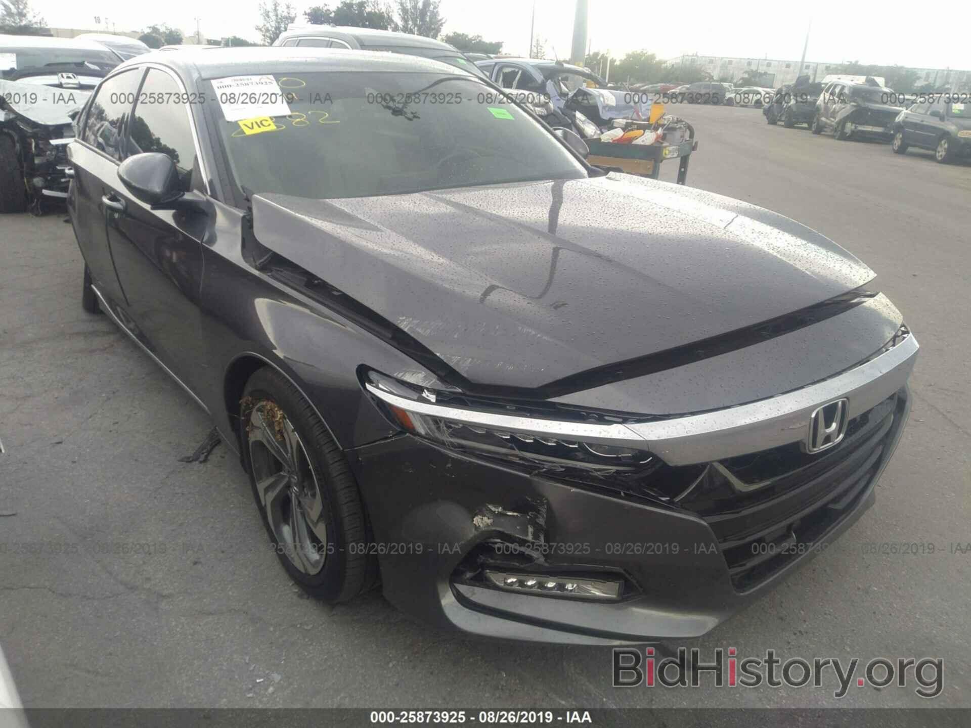 Photo 1HGCV1F51JA062382 - HONDA ACCORD 2018