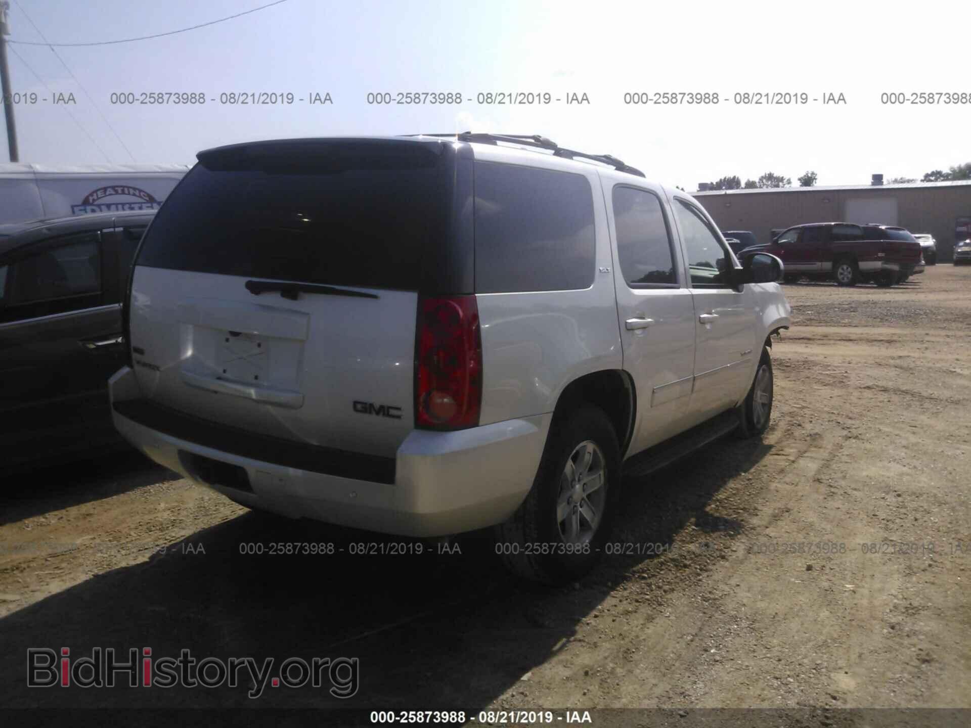 2012 GMC YUKON - VIN: 1GKS2CE06CR198097 - Photo 4
