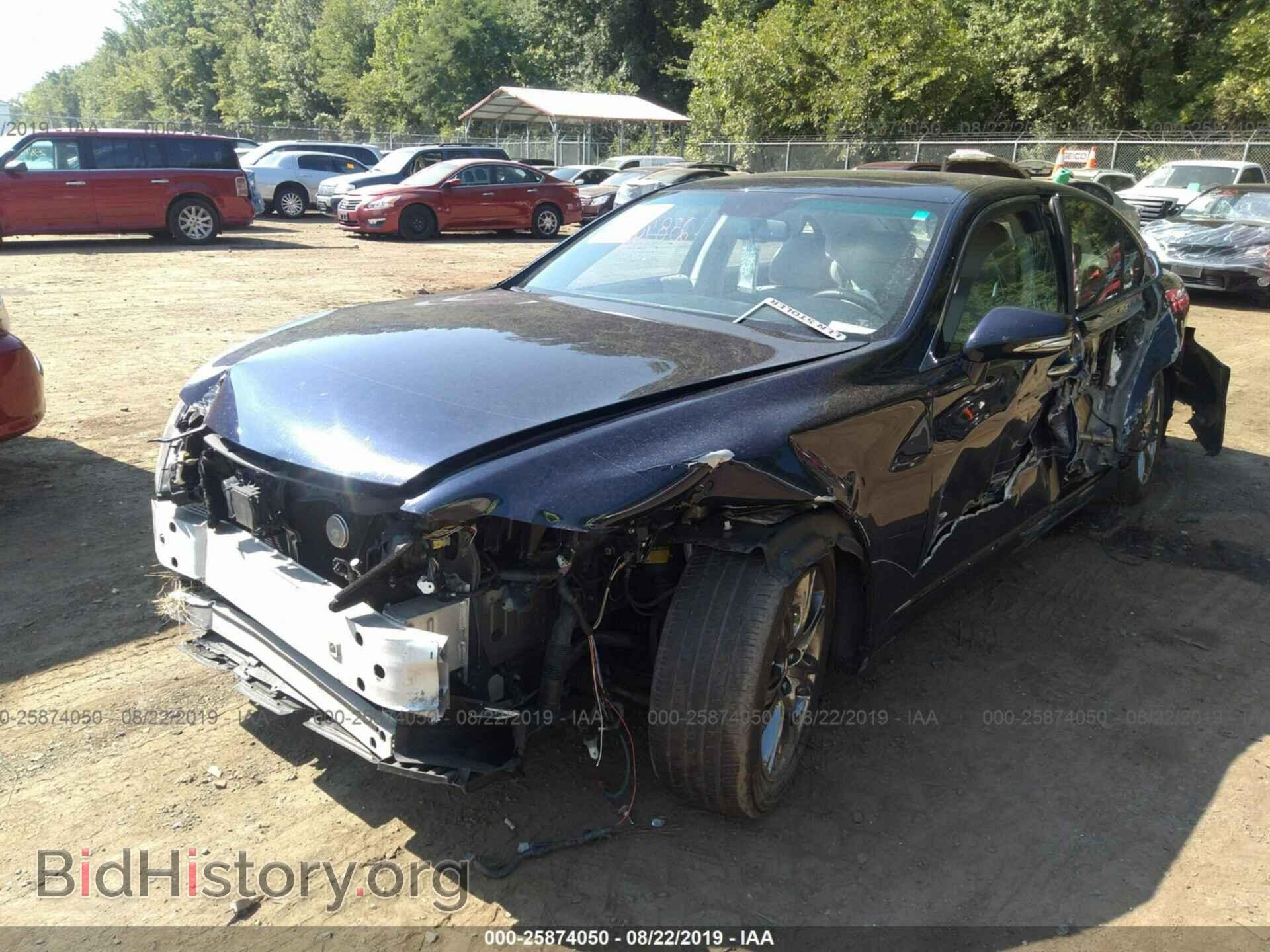 2012 LEXUS LS - VIN: JTHCL1EF1C5015006 - Photo 2
