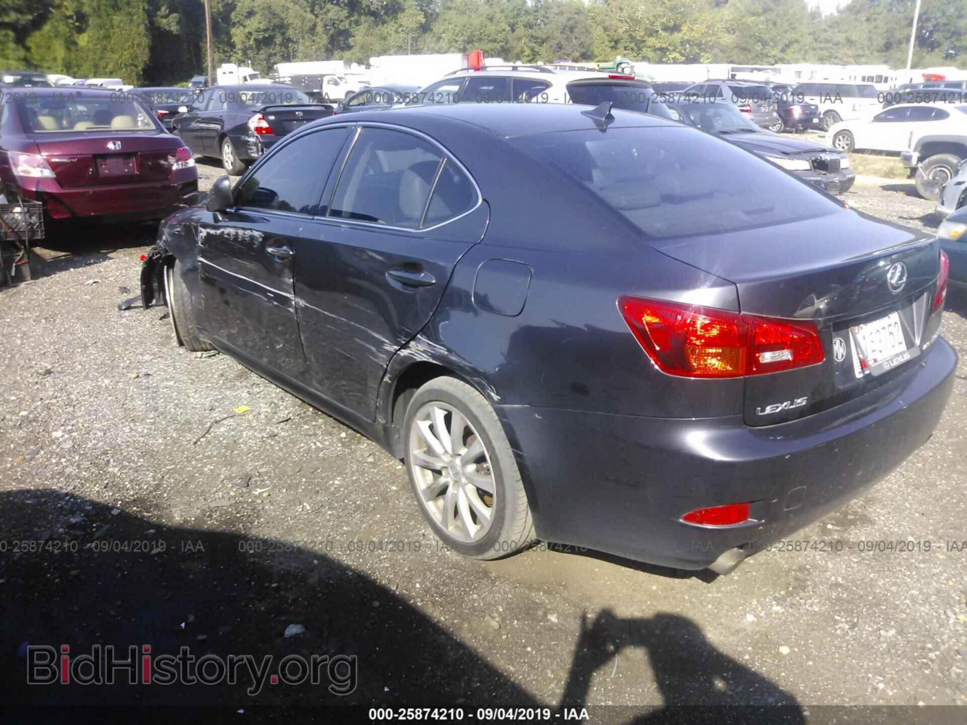 2007 LEXUS IS - VIN: JTHCK262775008880 - Photo 3