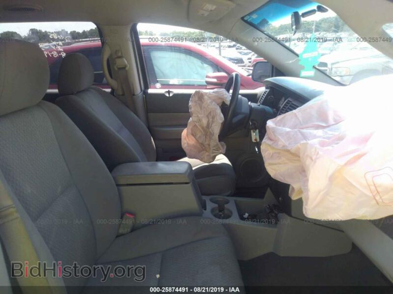 2008 Dodge DURANGO (VIN 1D8HB38N88F141102) — photo 5 of 10