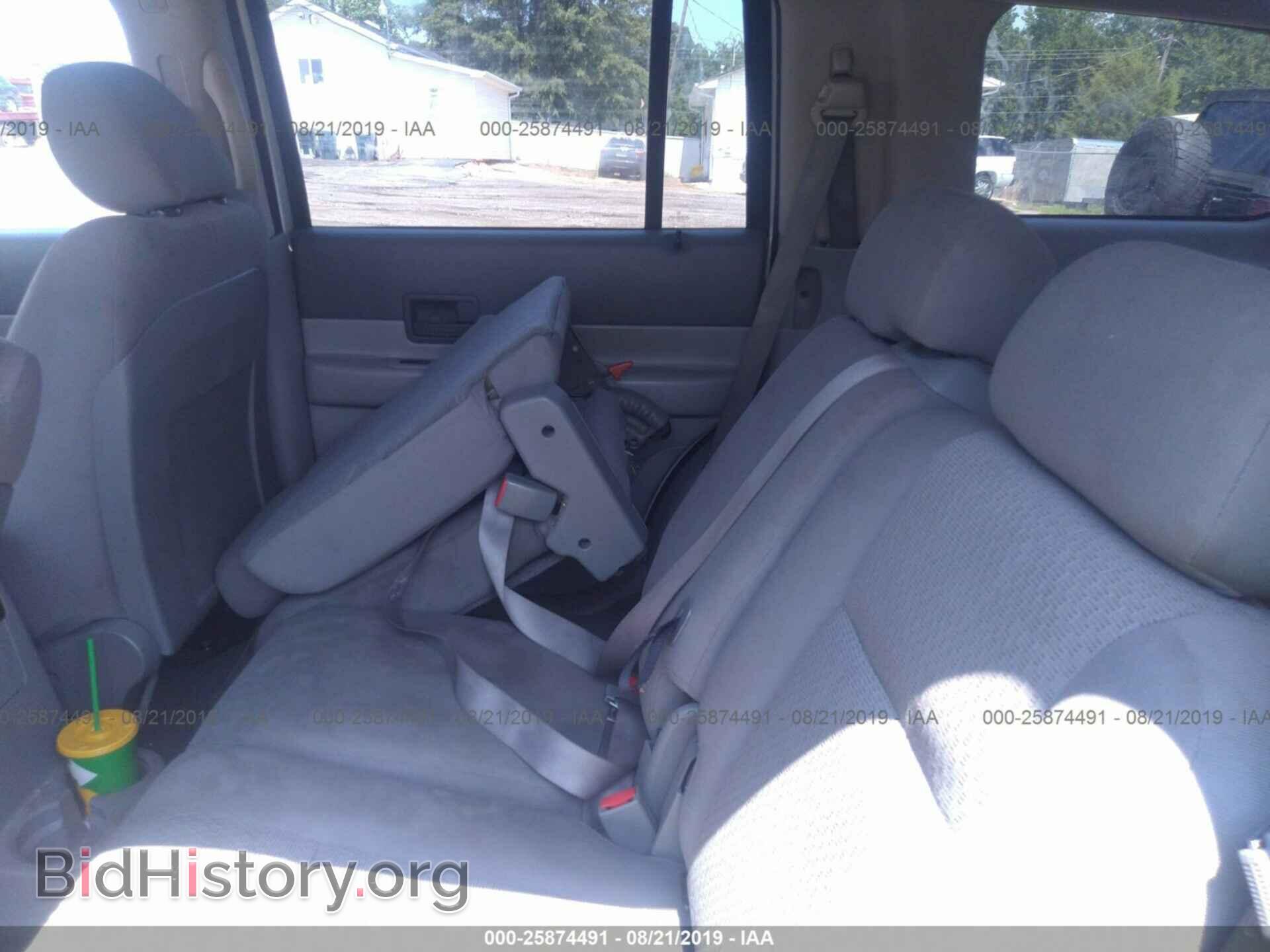 2008 DODGE DURANGO - VIN: 1D8HB38N88F141102 - Photo 8
