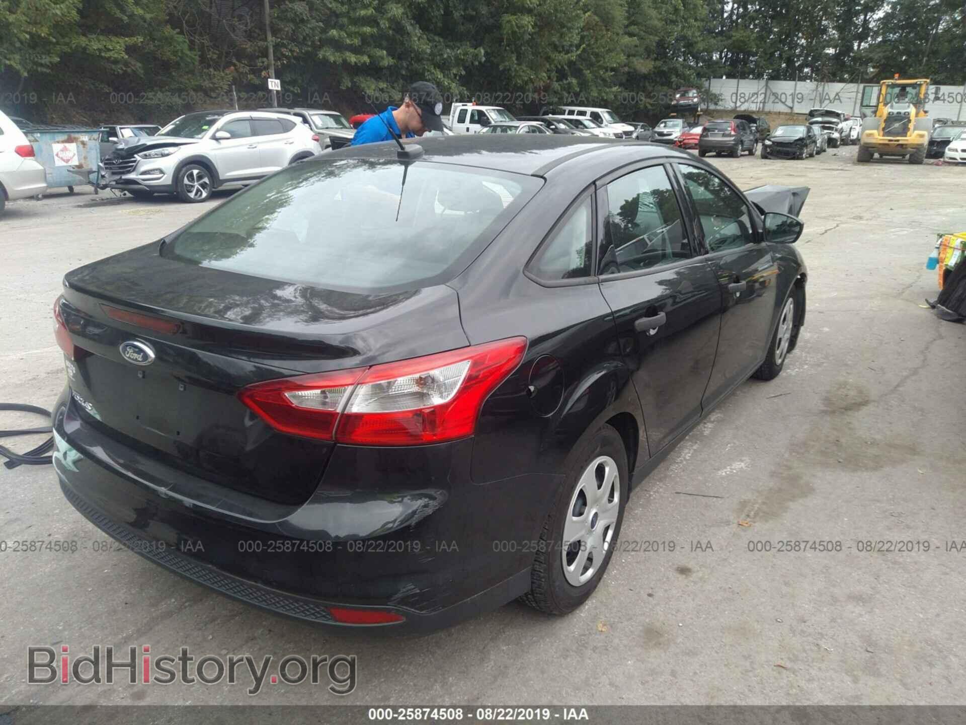 2014 FORD FOCUS - VIN: 1FADP3E29EL361182 - Фото 4