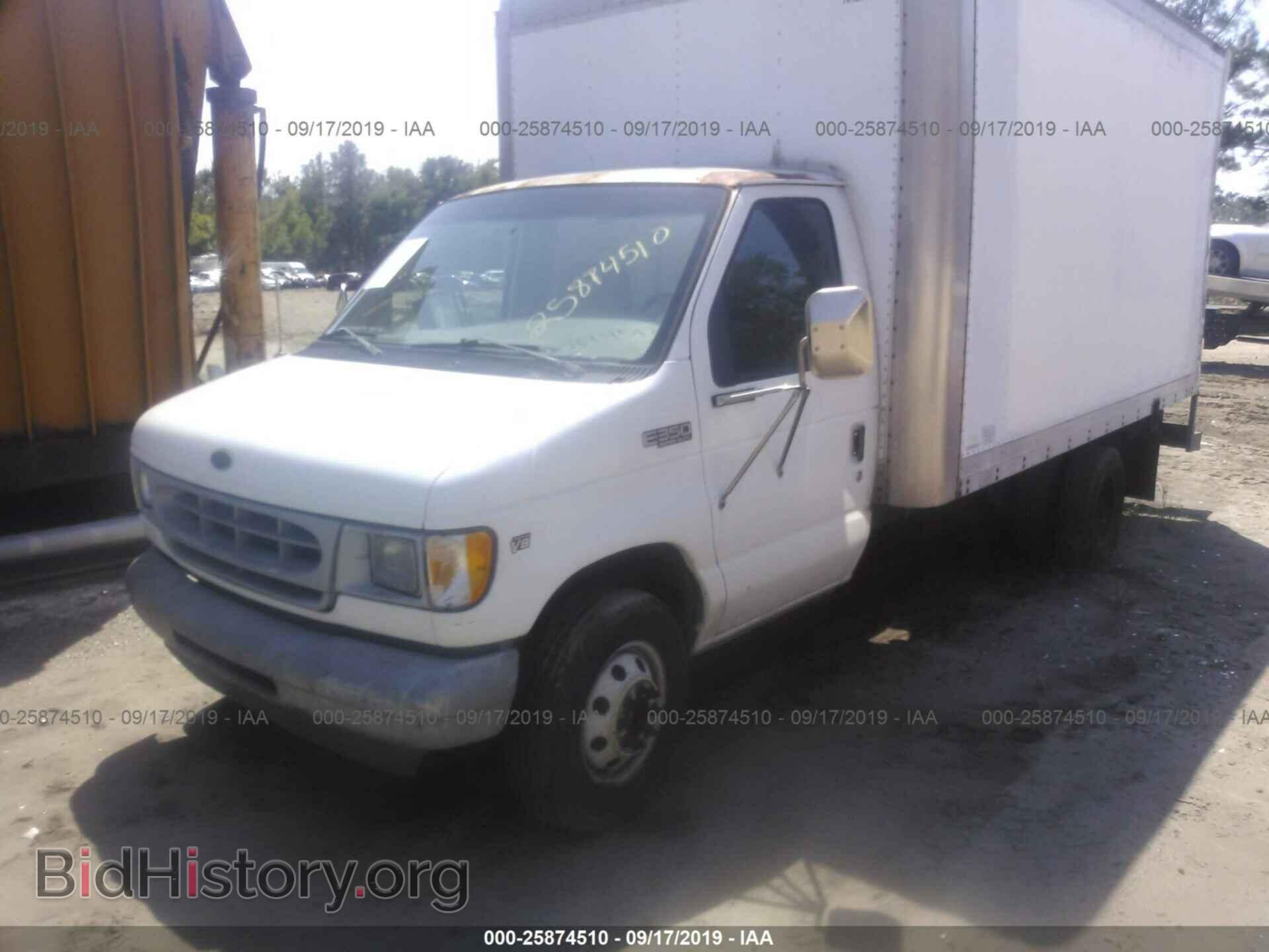 2002 FORD ECONOLINE - VIN: 1FDWE35L82HB73880 - Фото 2