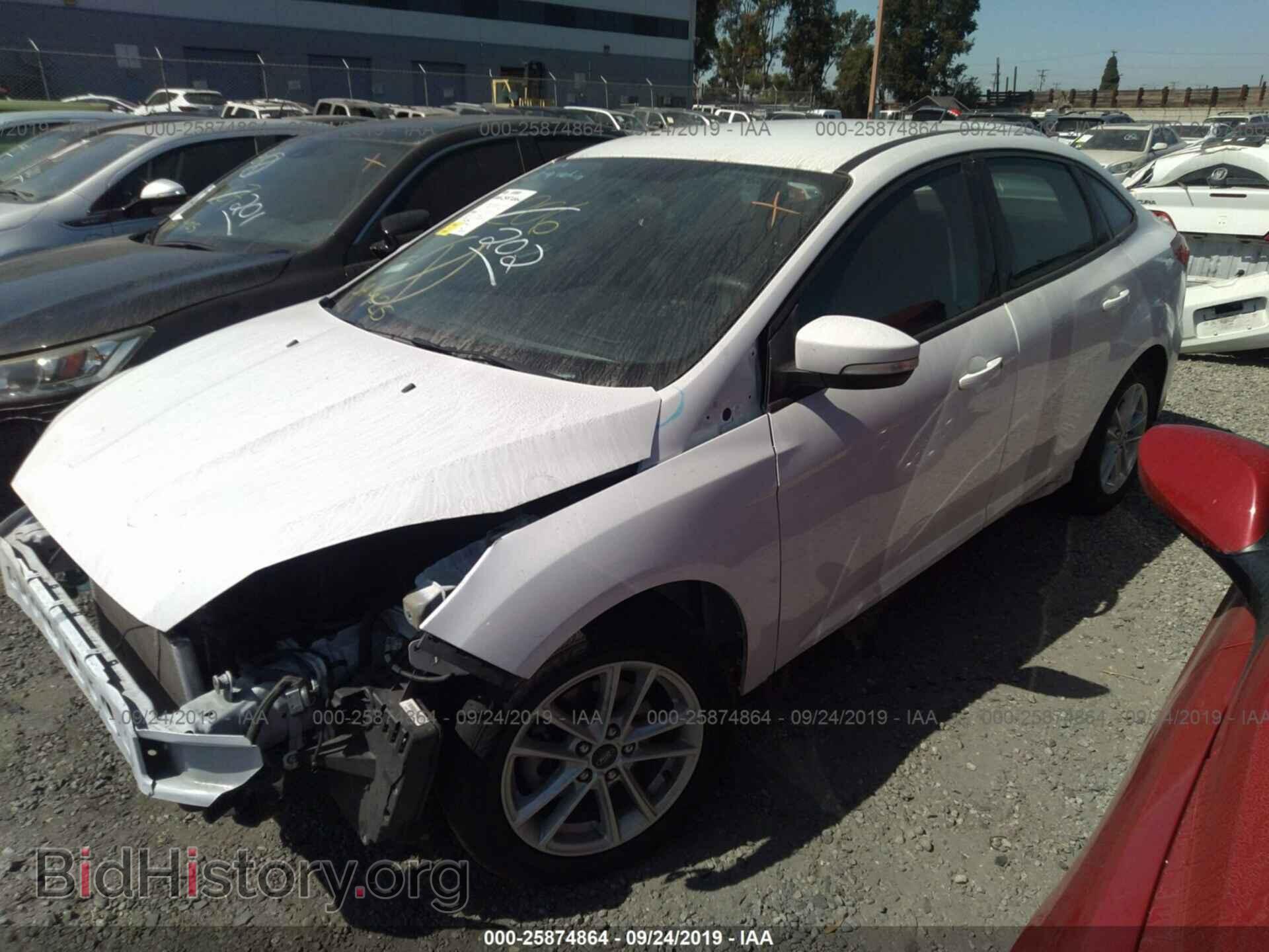 2017 FORD FOCUS - VIN: 1FADP3F2XHL296474 - Photo 2