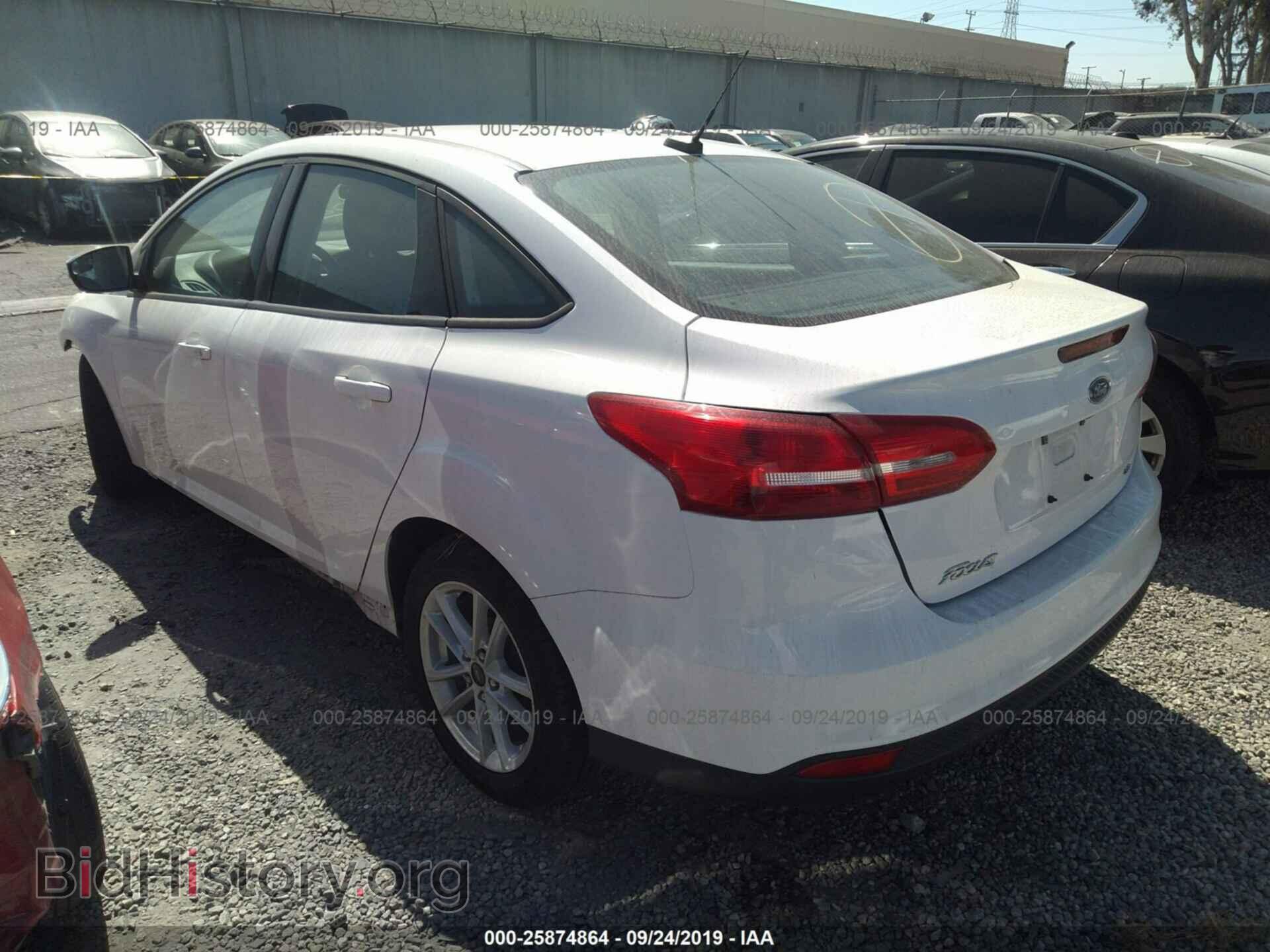 2017 FORD FOCUS - VIN: 1FADP3F2XHL296474 - Photo 3