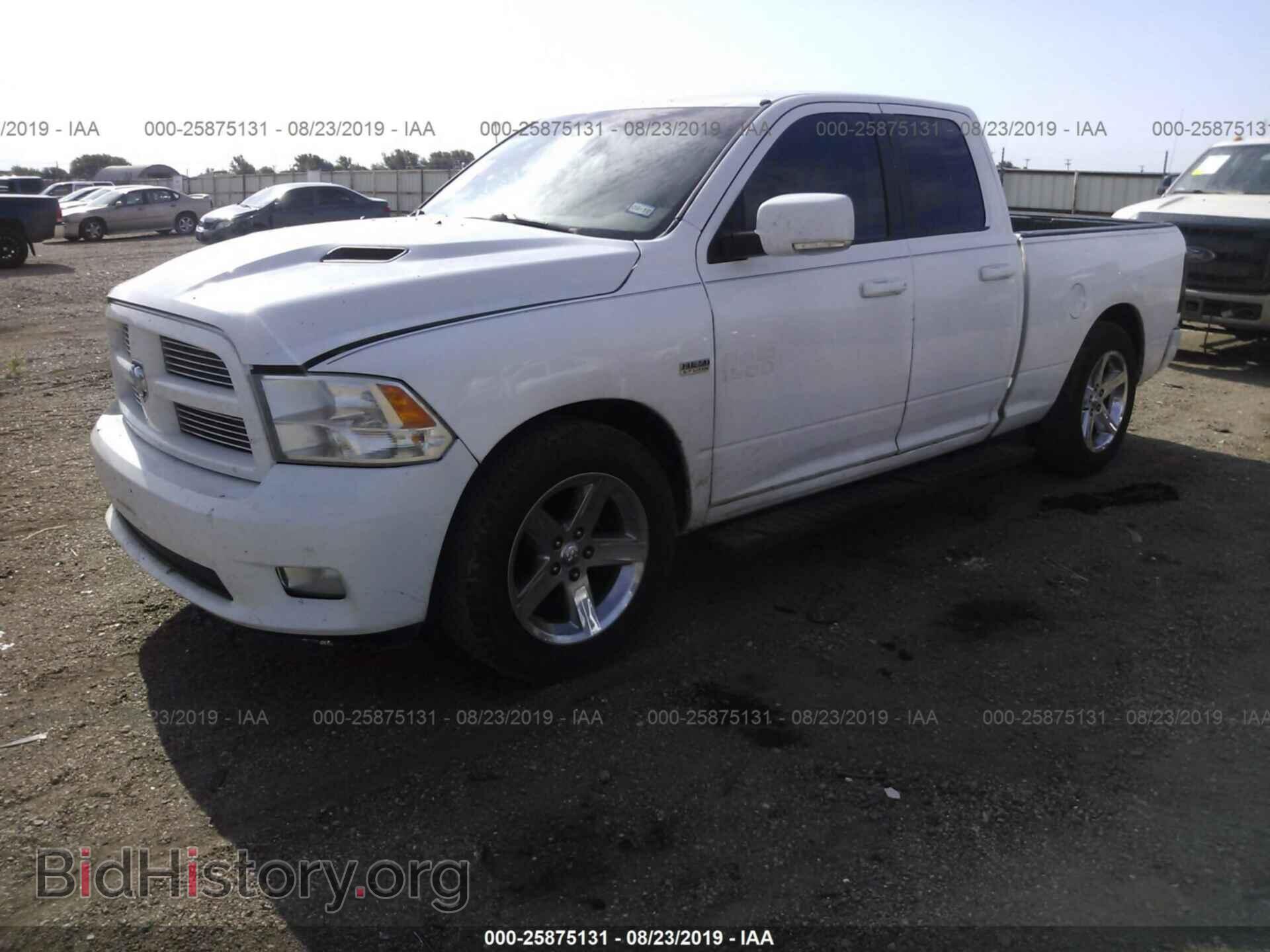 2011 DODGE RAM 1500 - VIN: 1D7RB1GT0BS526858 - Photo 2